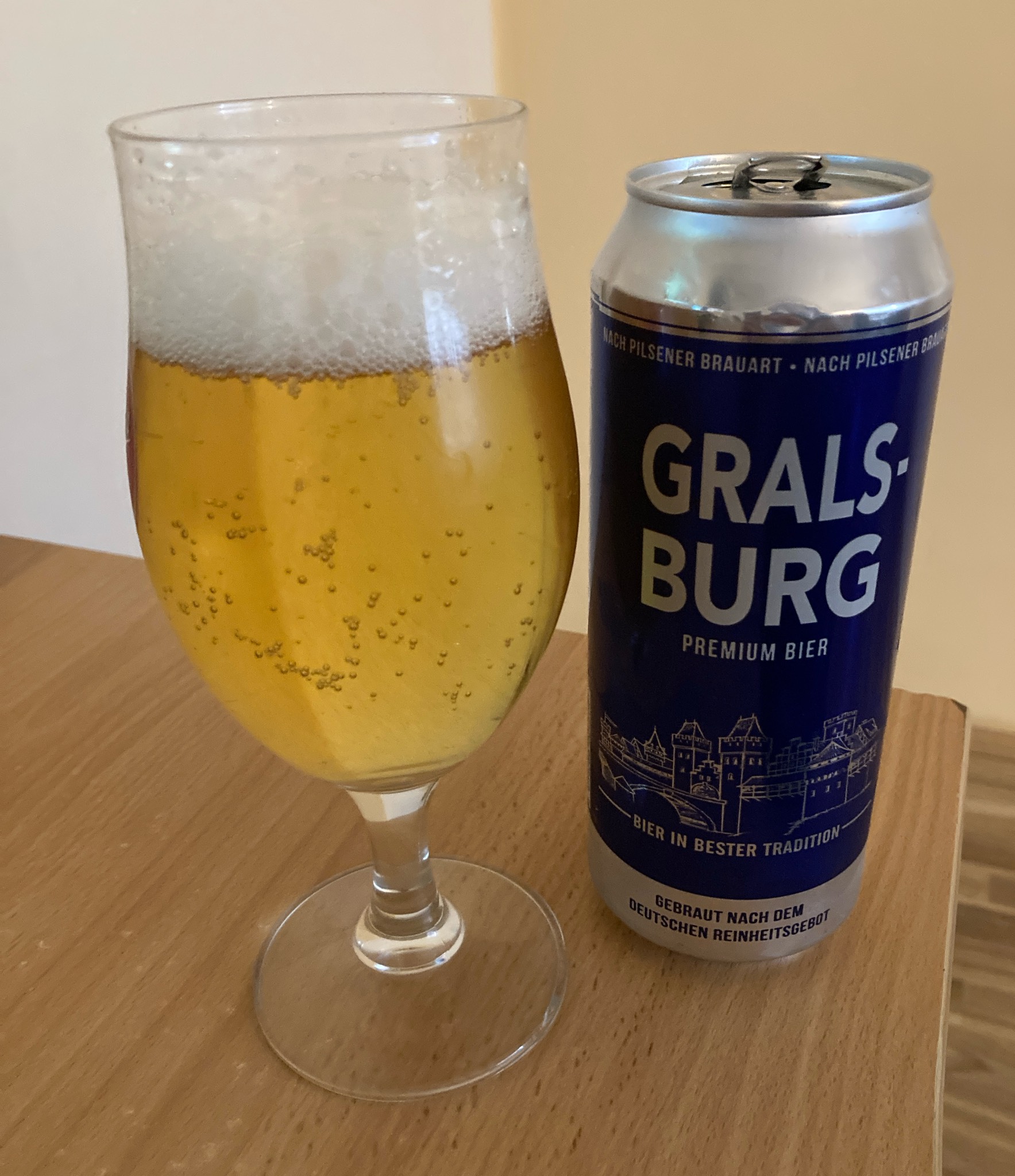 Gralsburg Pilsner, Oettinger Brauerei