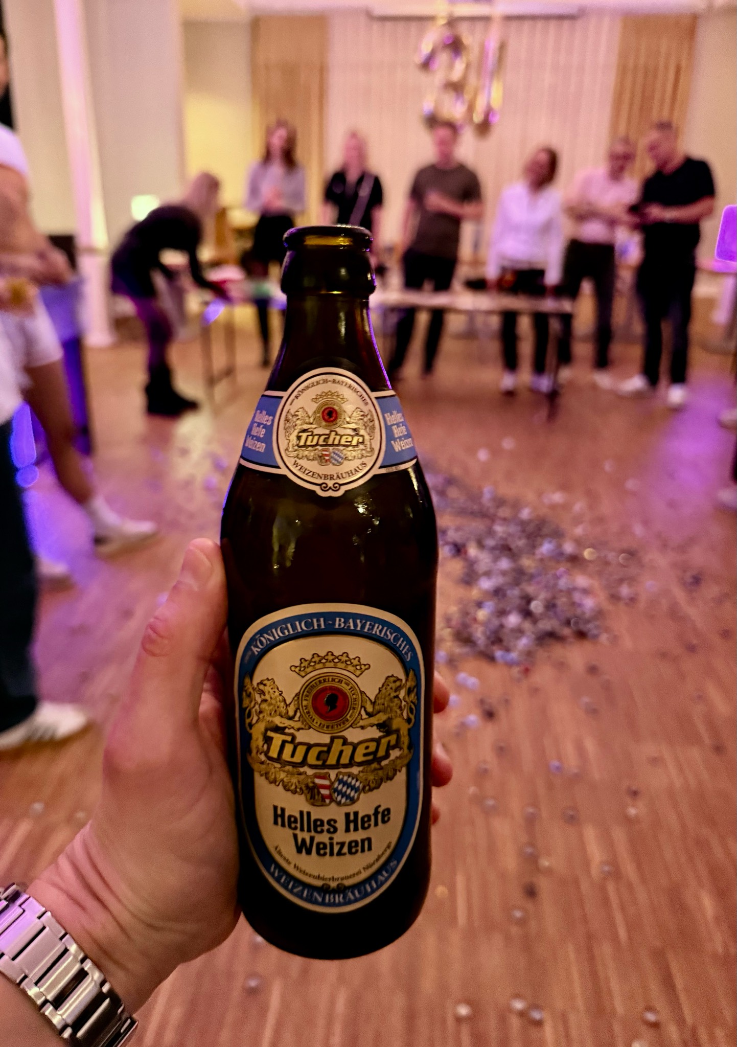 Tucher Helles Hefe Weizen, Germany