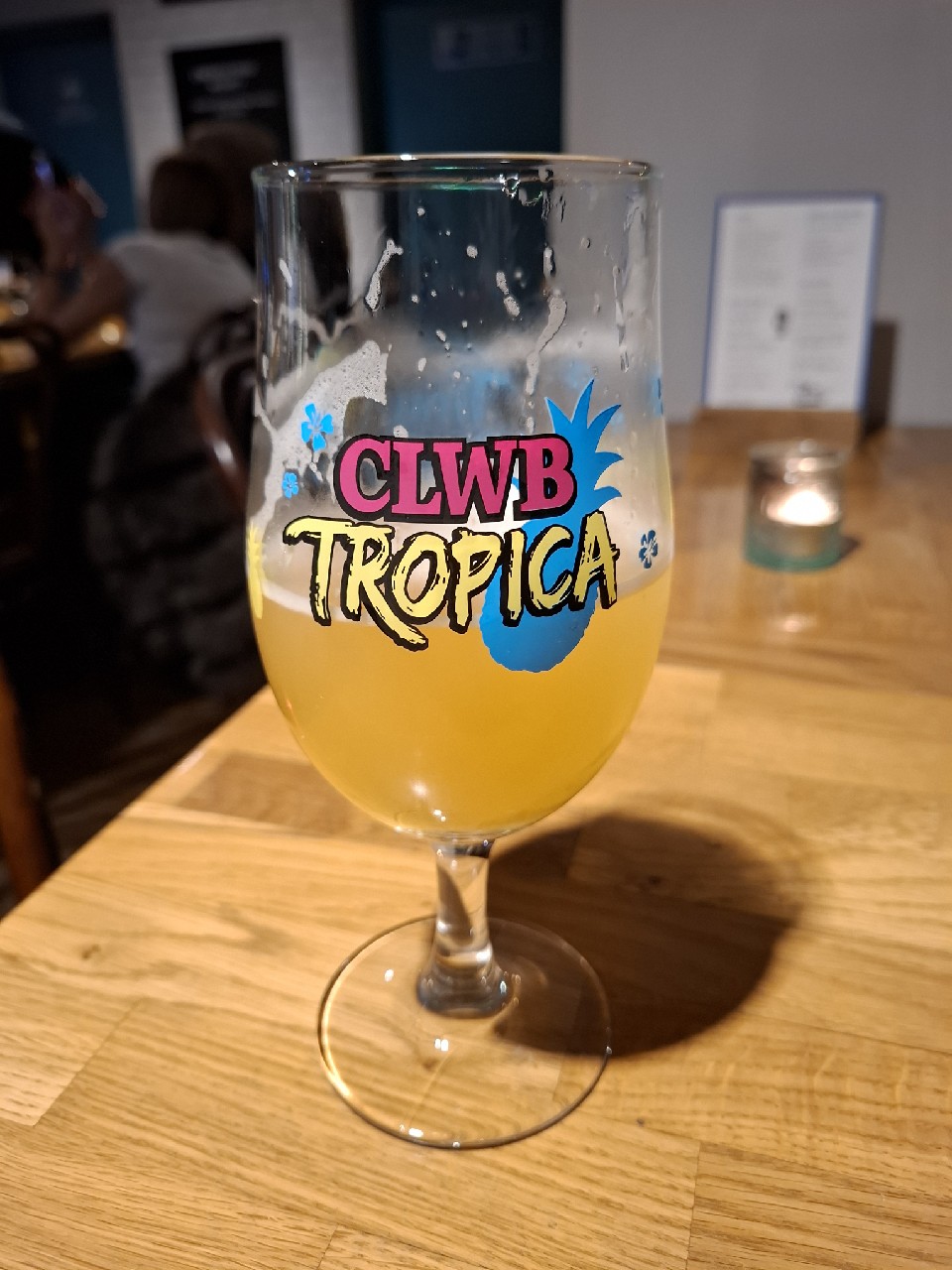 CLWB Tropica, Wales