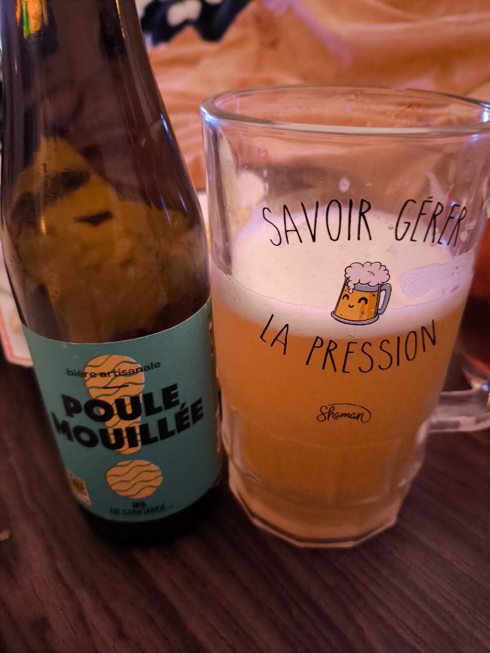 Poule Mouillée, France