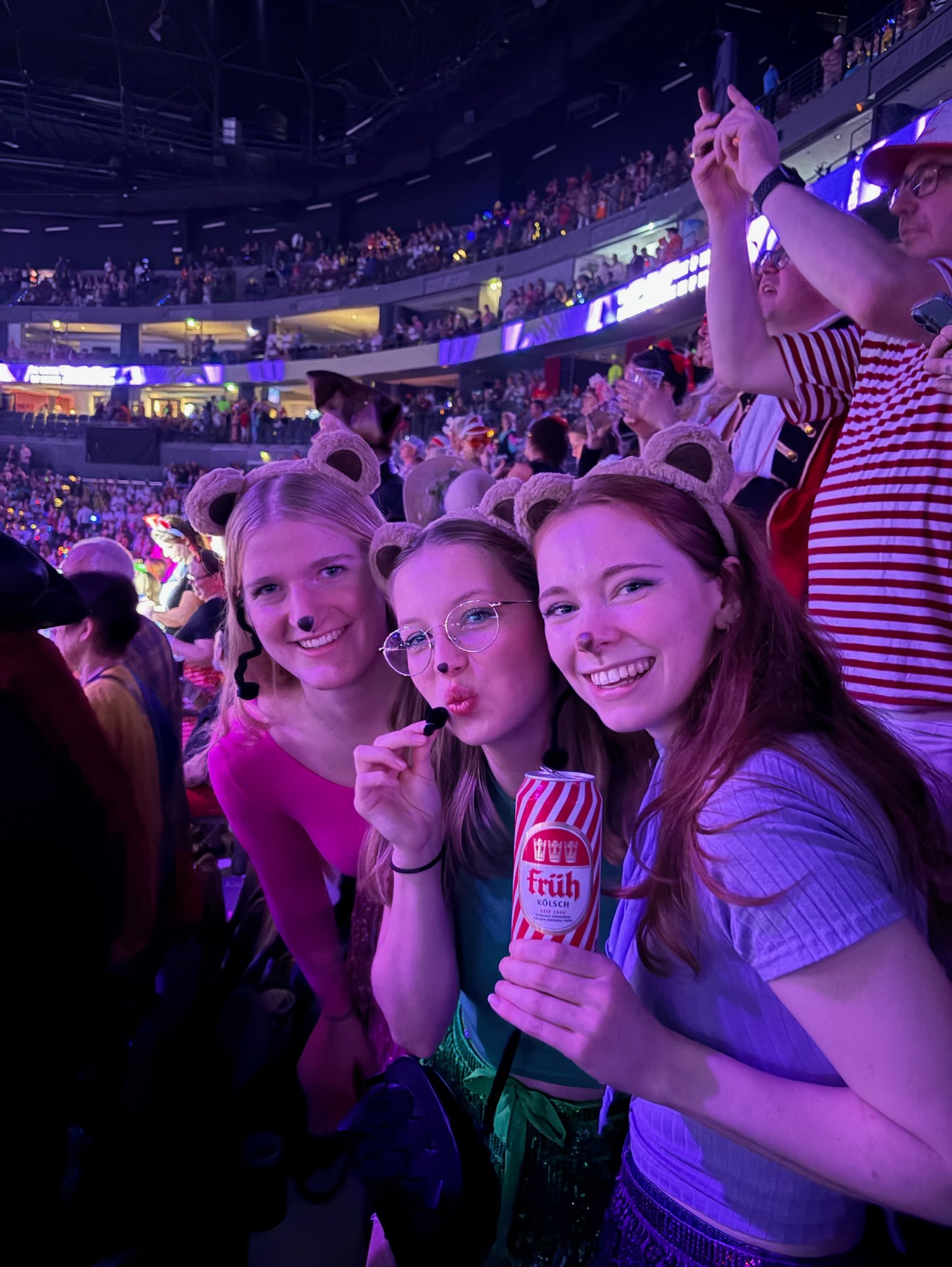 Früh Kölsch, Cölner Hofbräu P. Josef Früh