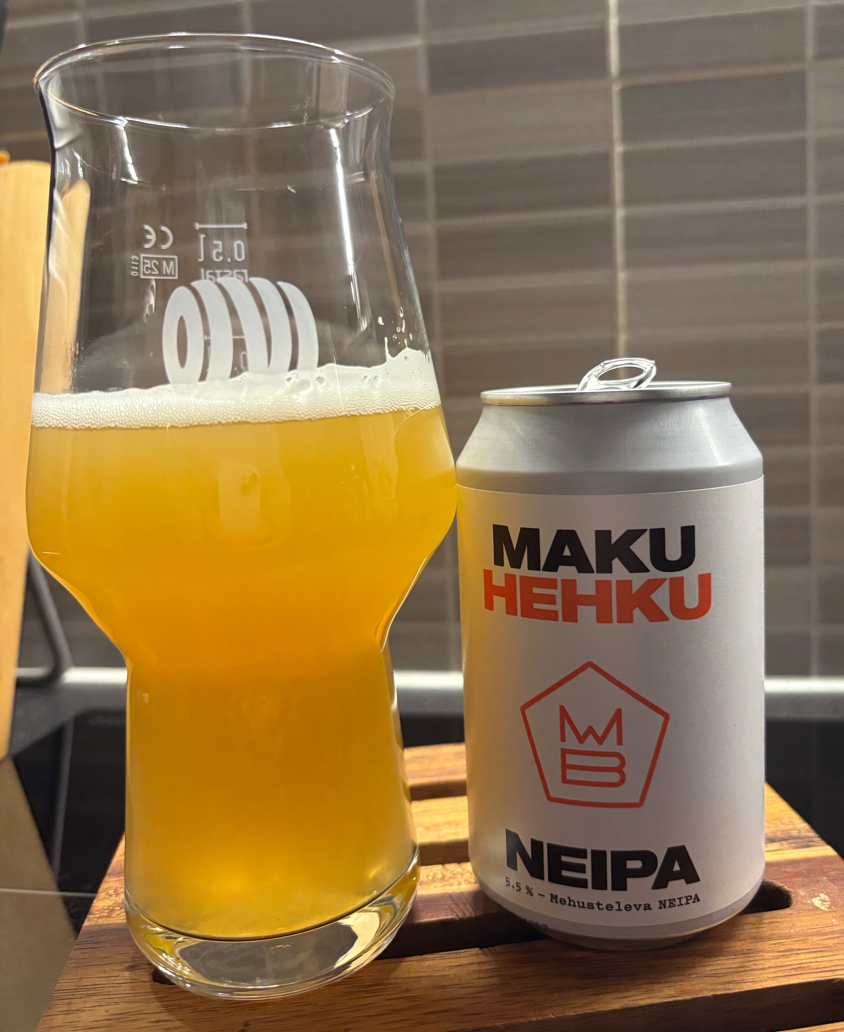 Hehku NEIPA, Maku Brewing