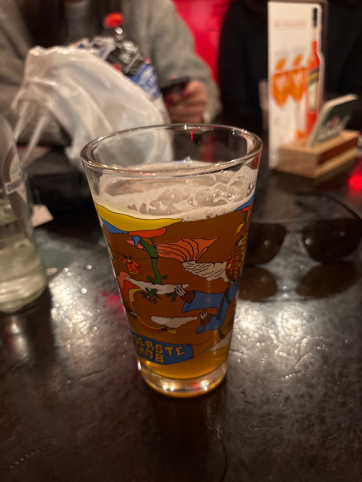 Disco Daisy blond, Ondersteboven