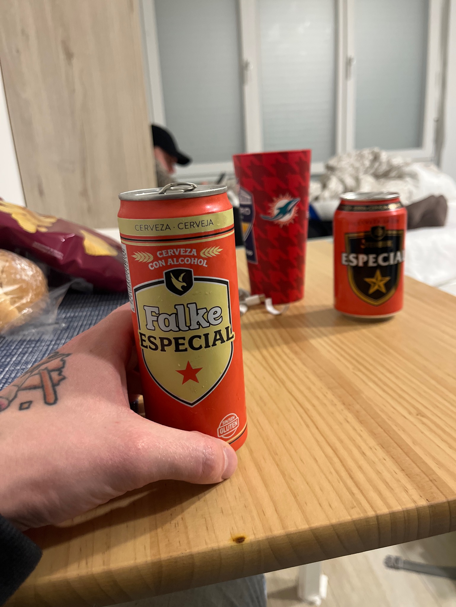 Falke especial, Heineken España