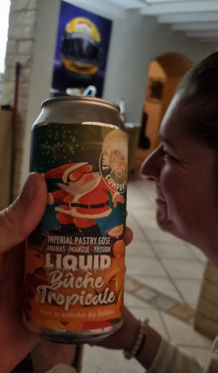 Liquid Bûche Tropicale, France