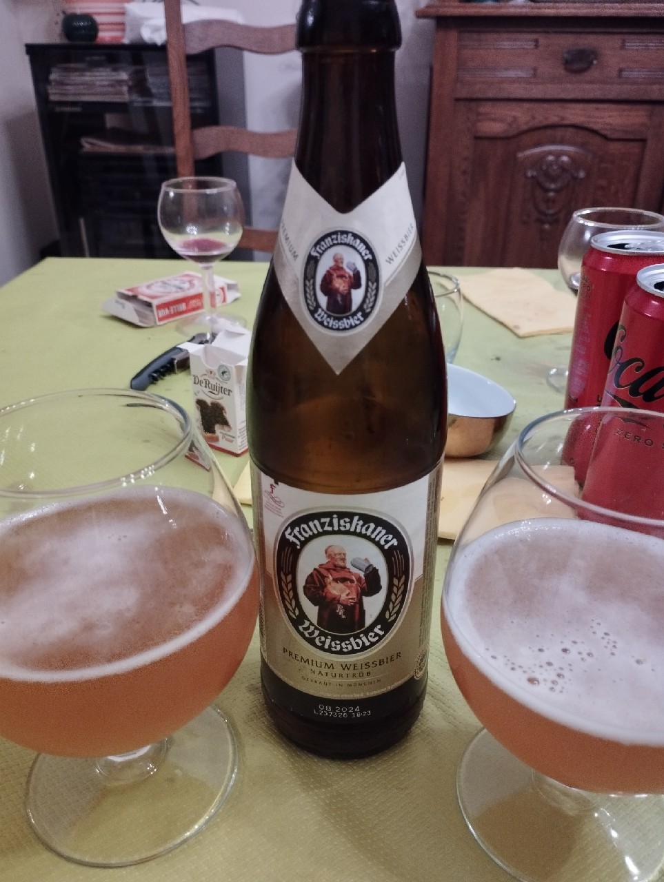 Franziskaner Premium Weissbier Naturtrüb, Germany