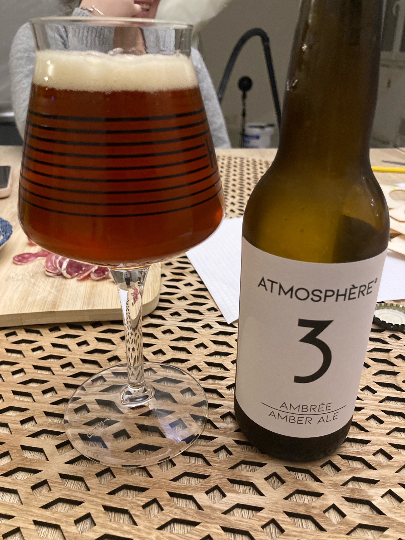 3 Ambrée - Amber Ale, Brasserie Atmosphère