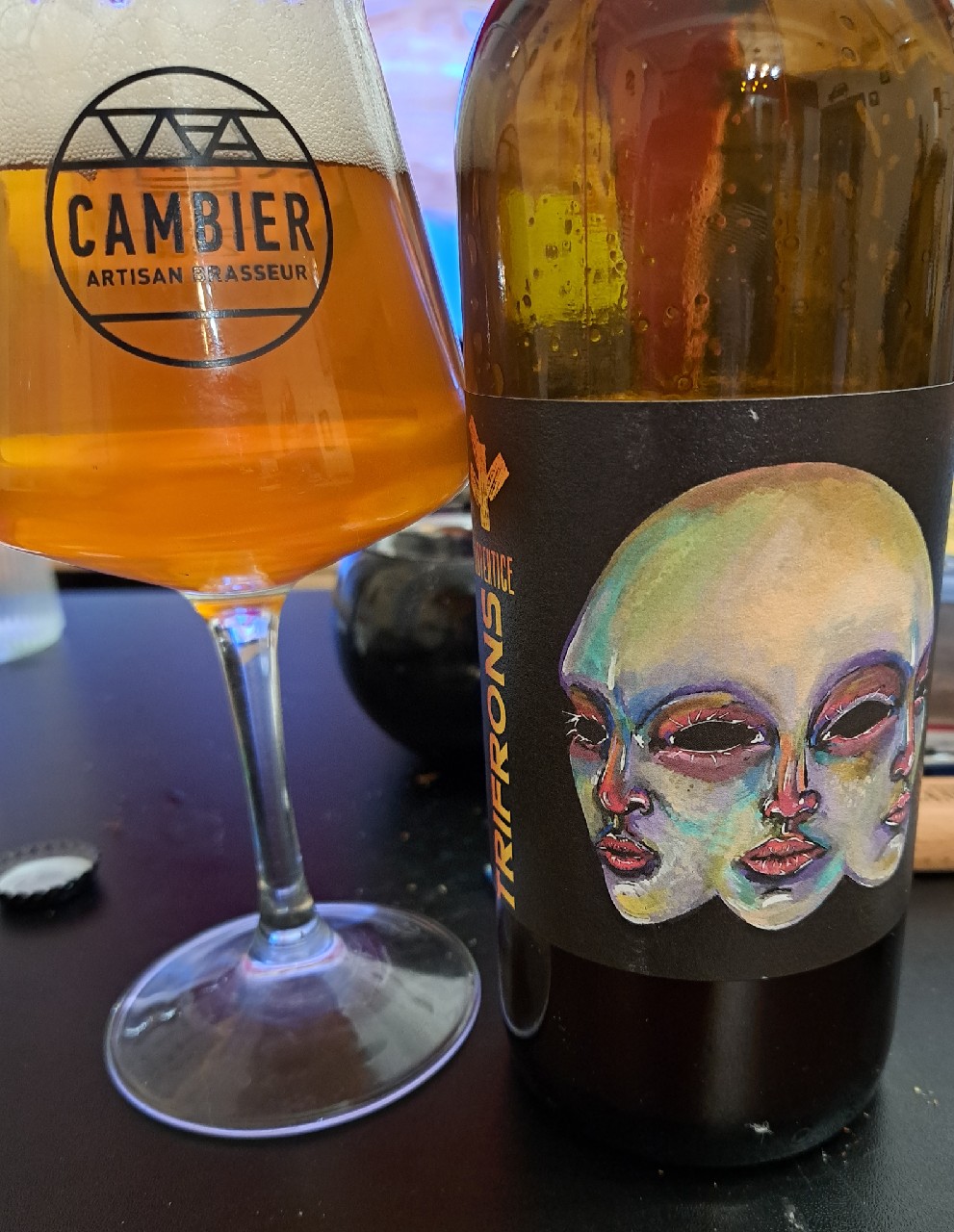 Trifrons, Adventice BrewPub - Baragouin