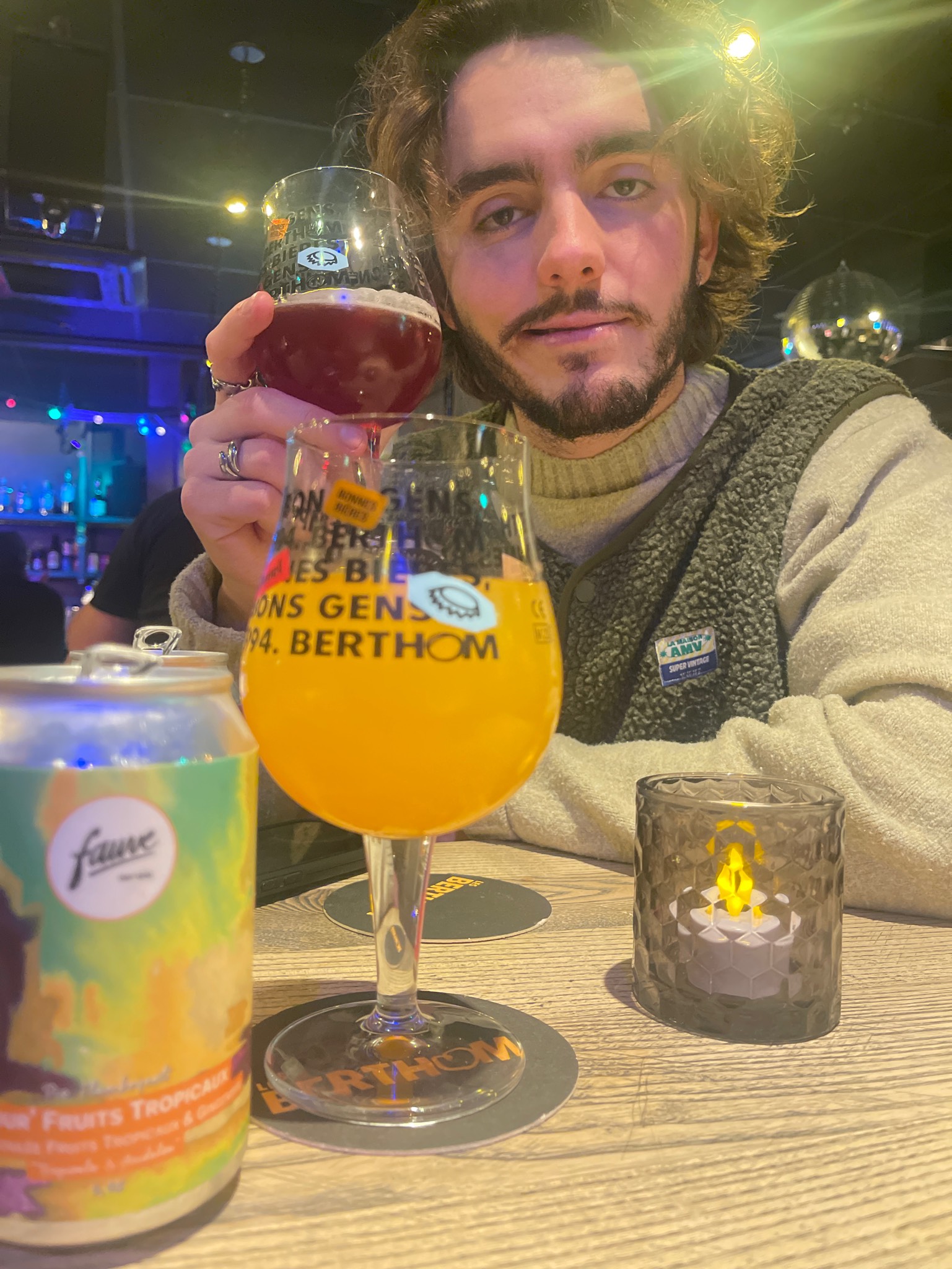 Pic Flamboyant, Fauve