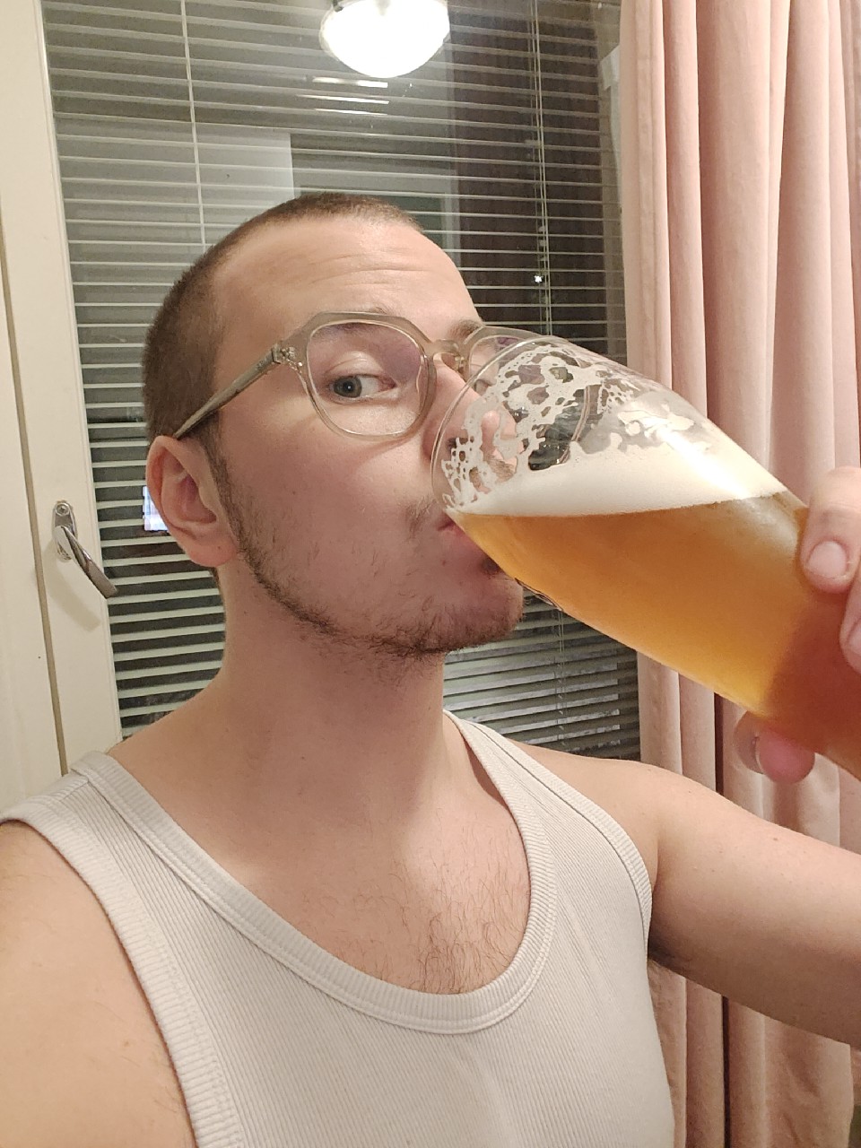 1873 Hunaja-Bock, Finland