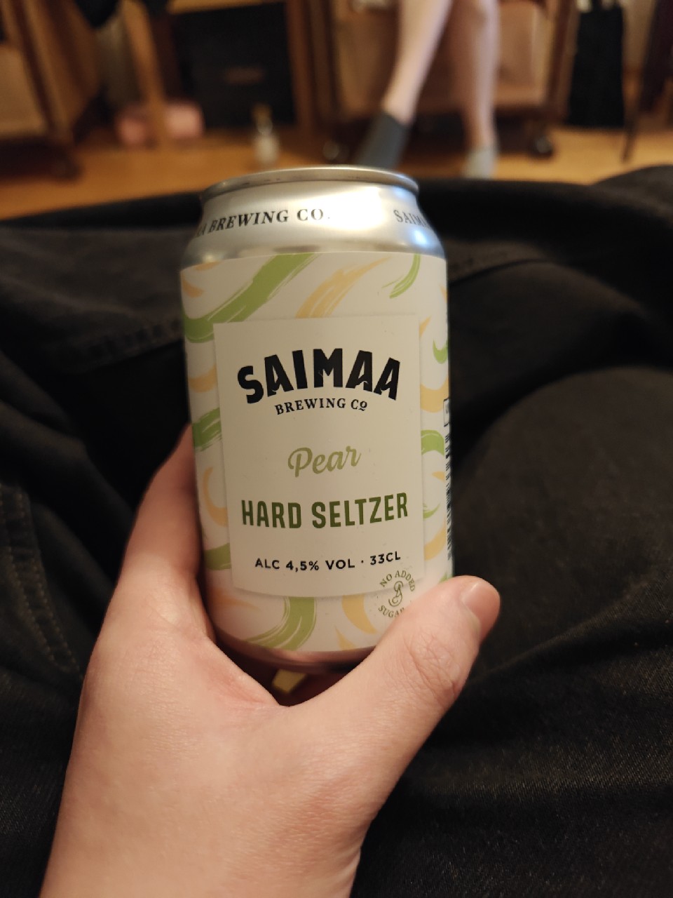 Hard Seltzer Pear, Finland