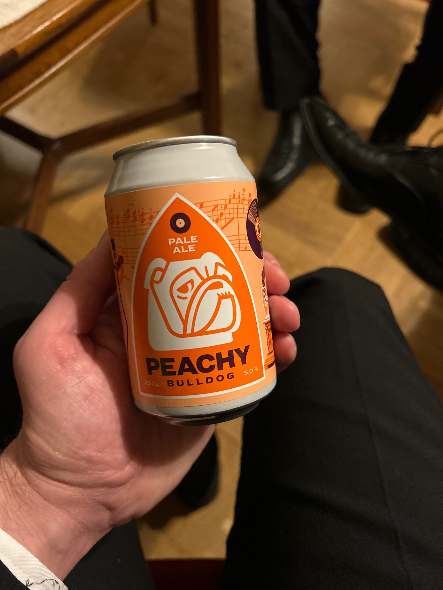 Peachy Bulldog, Sweden