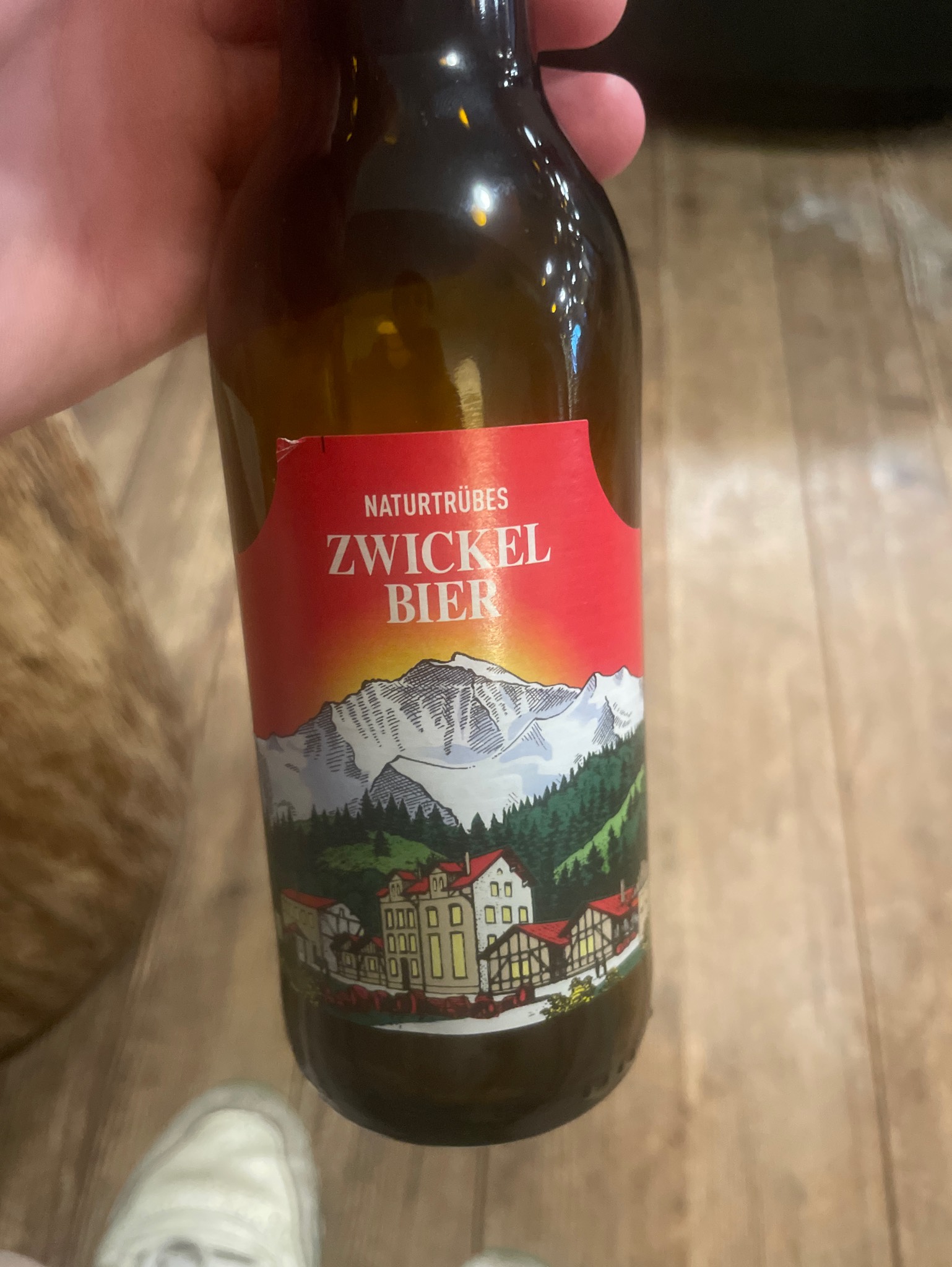 Naturtrübes Zwickel Bier, Rugenbräu