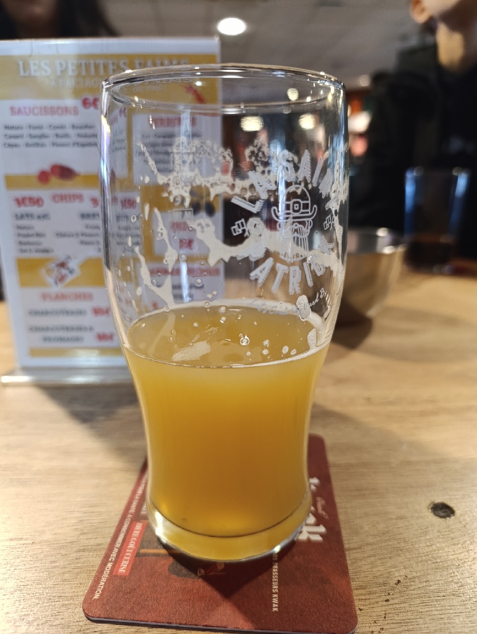 Haze of Spades, France