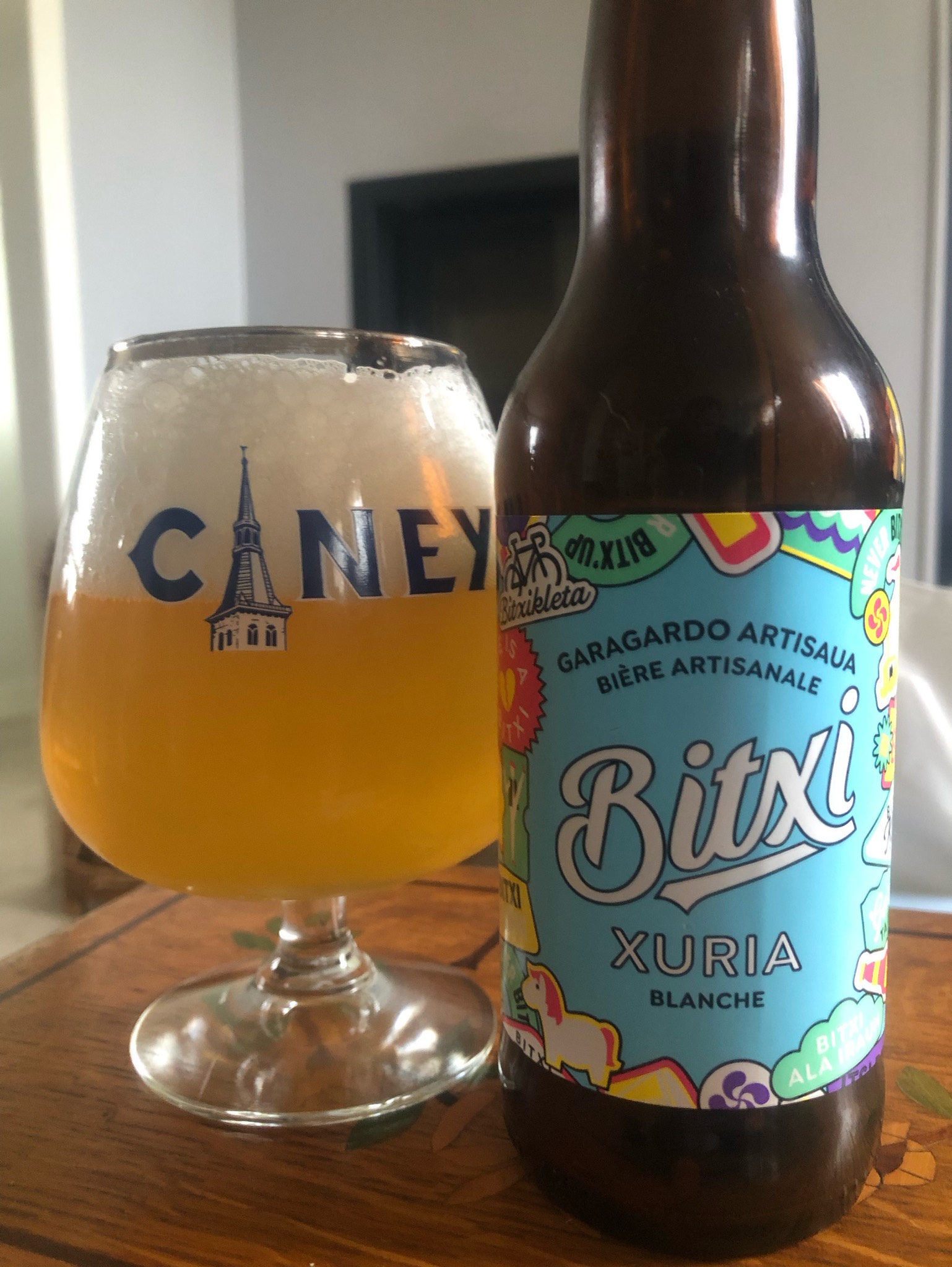 Ixo Xuria, Spiritueux Egiazki