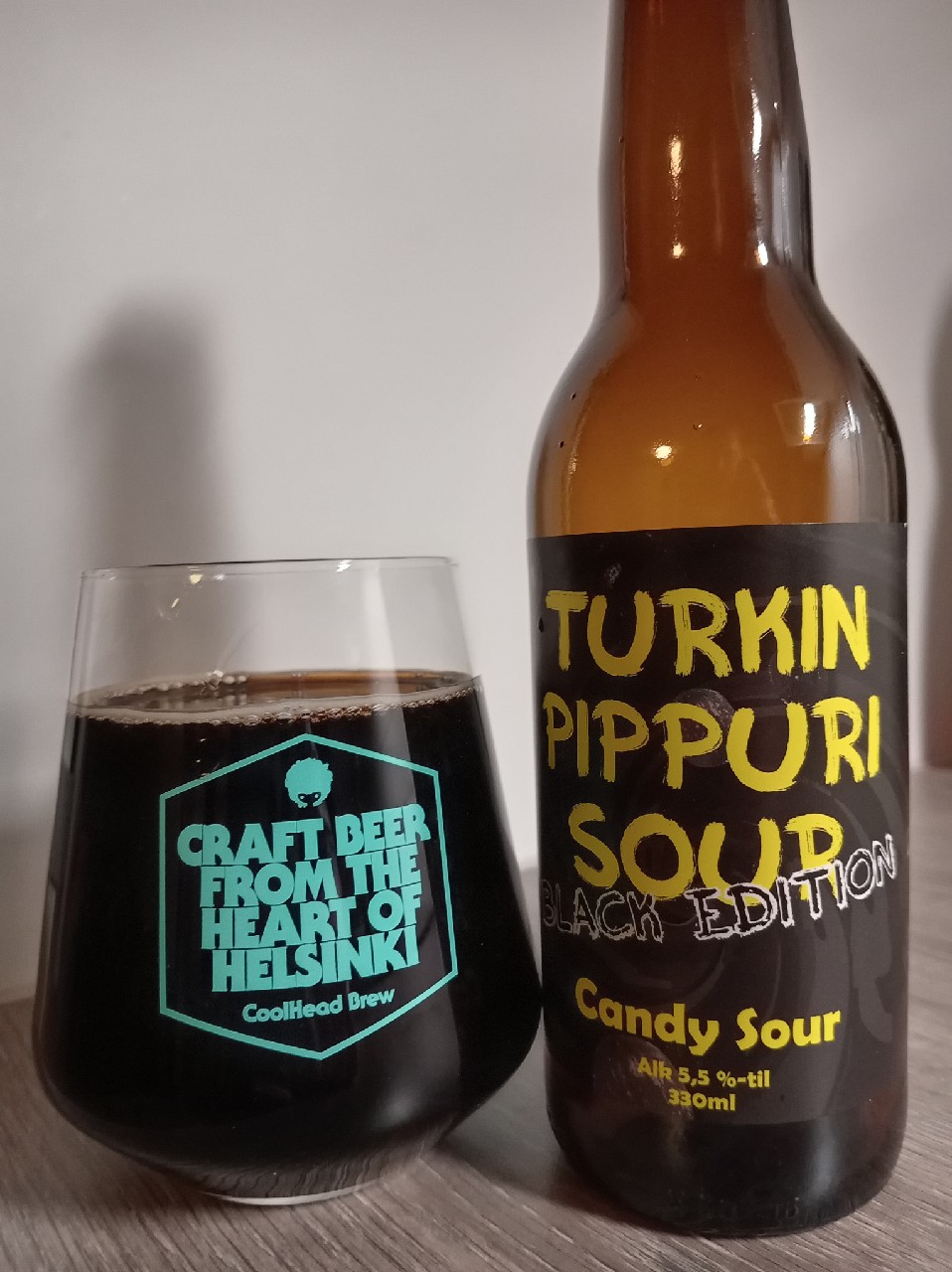 Turkinpippuri Sour Black Edition, Finland