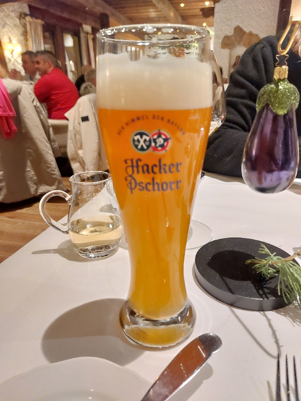 Hacker Pschorr Hefe Weiße / Weissbier, Germany