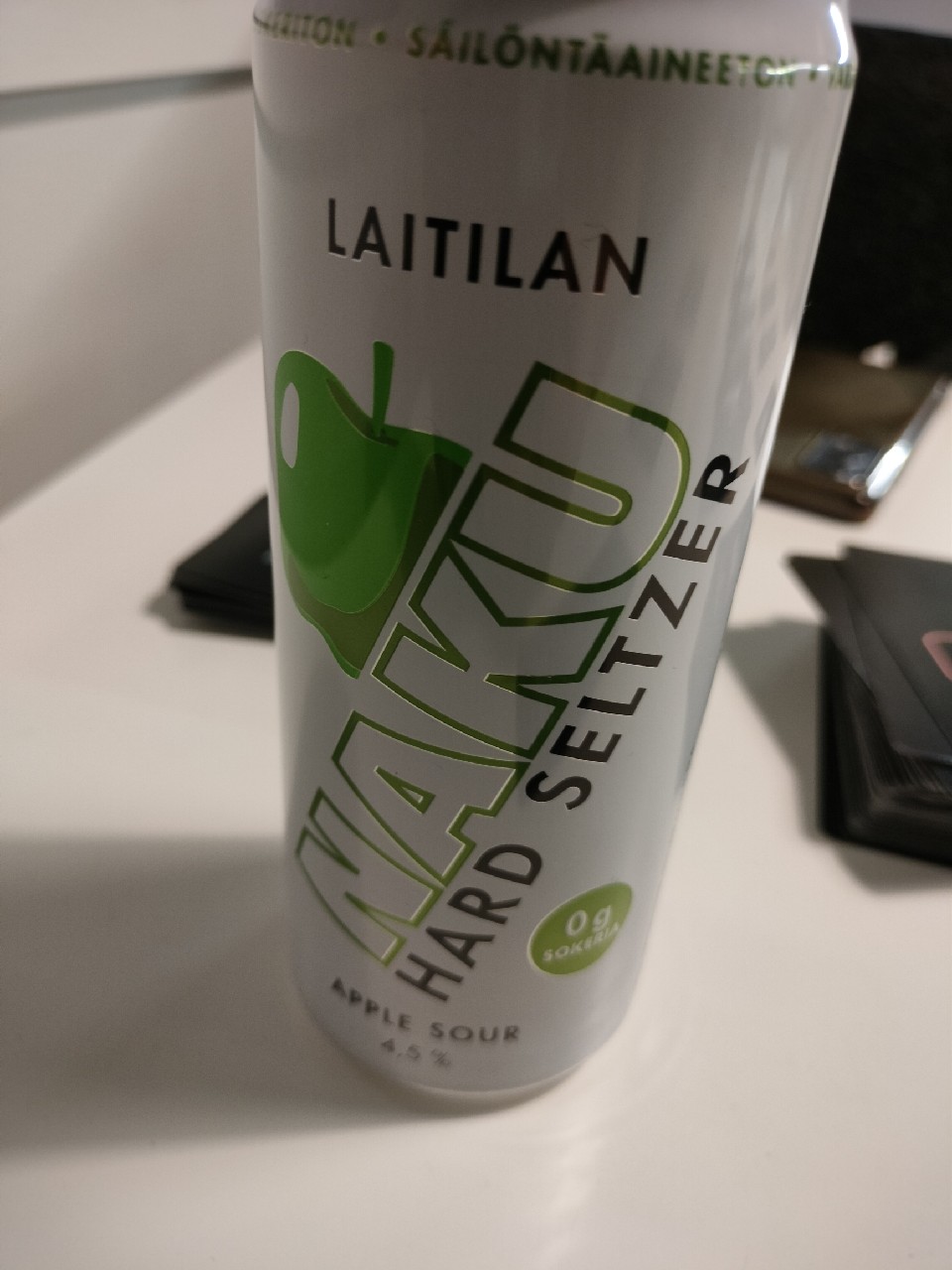 NAKU Hard Seltzer Apple Sour, Finland