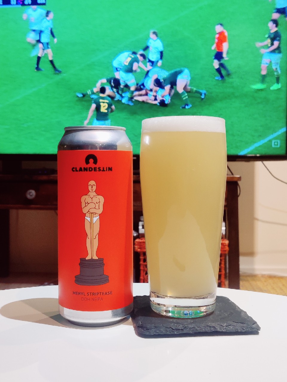 Meryl Striptease, Romania