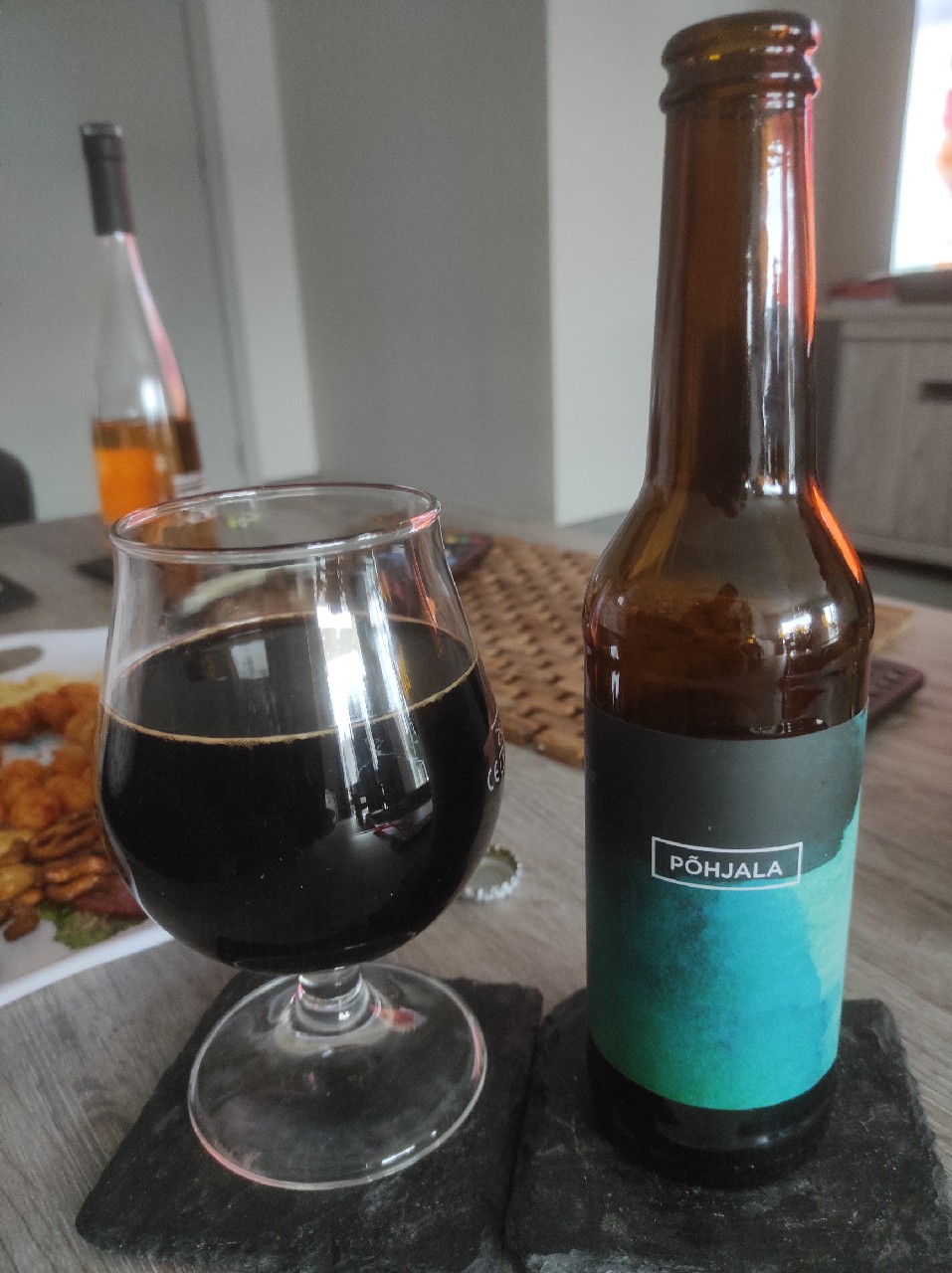 Cocobänger, Estonia