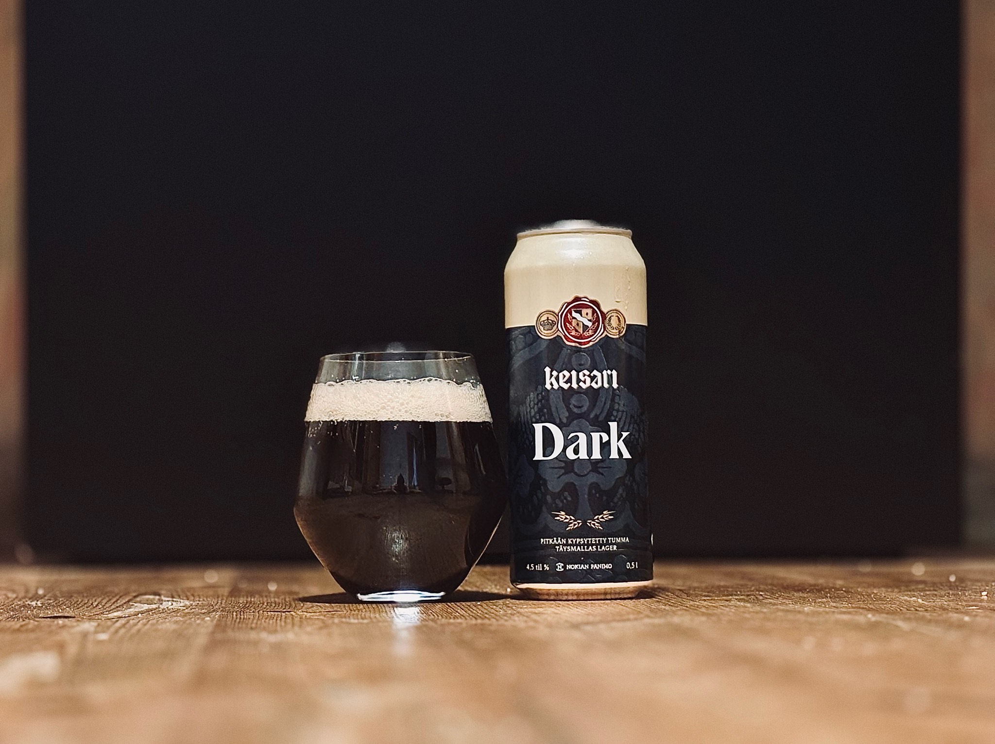 Keisari Dark, Finland