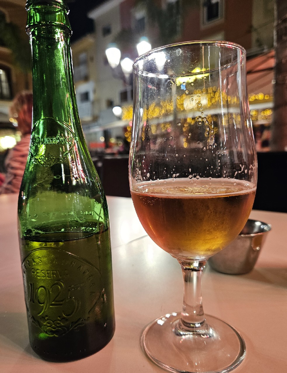 Alhambra Reserva 1925, Alhambra (Grupo Mahou-San Miguel)