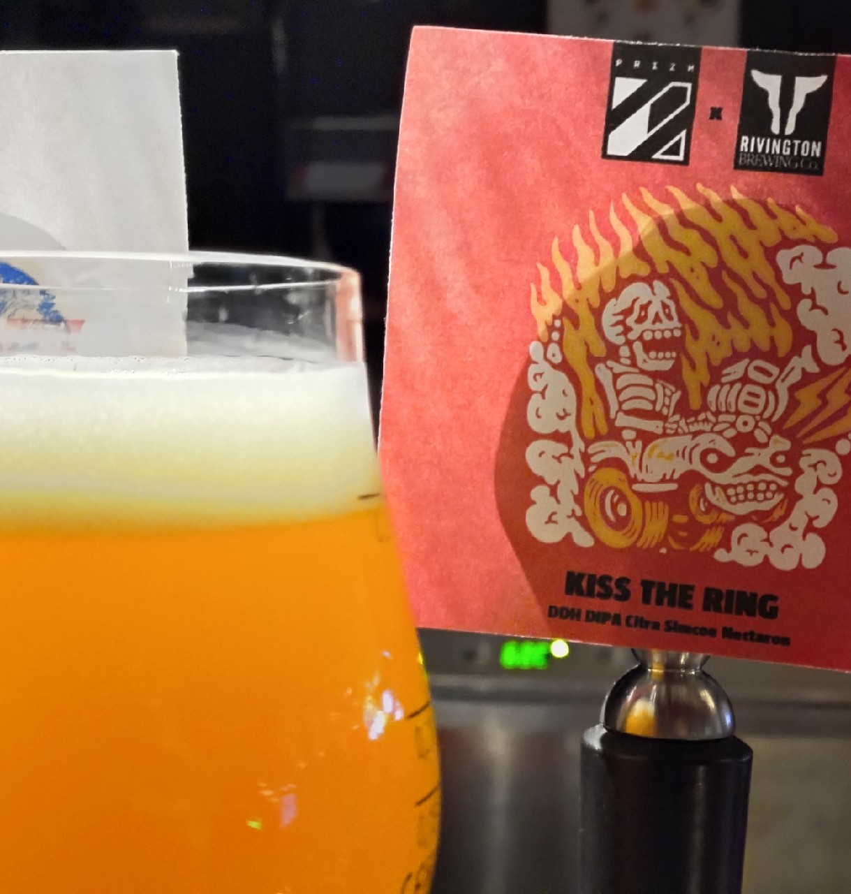 Kiss The Ring, France