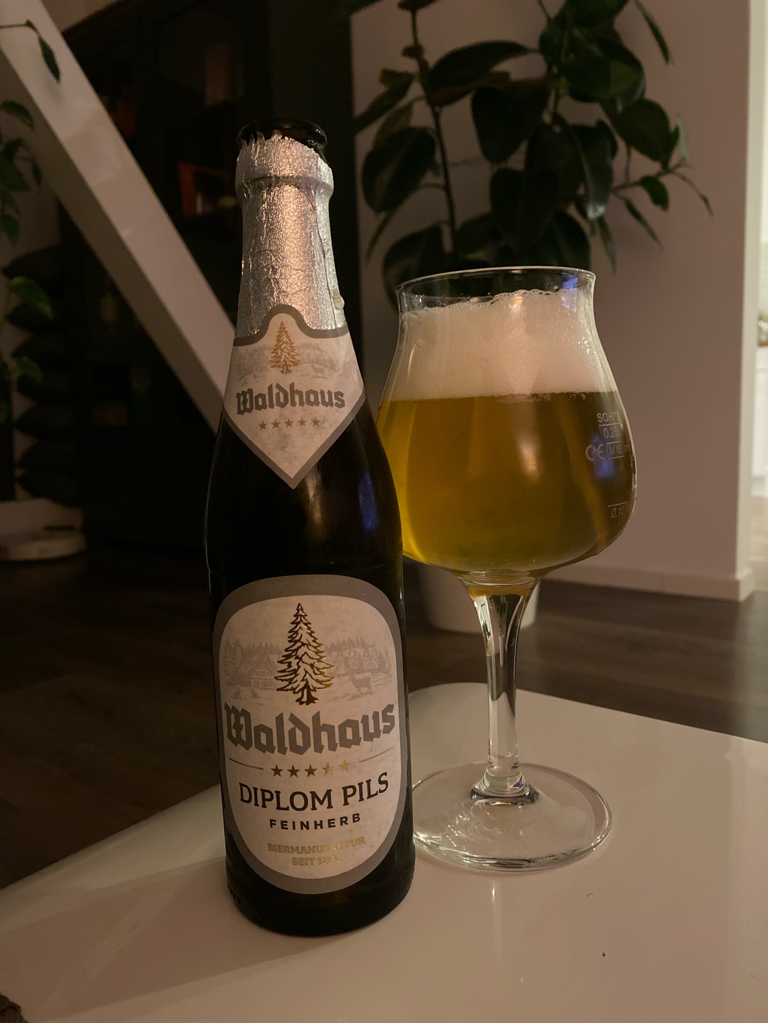 Diplom Pils, Waldhaus Privatbrauerei