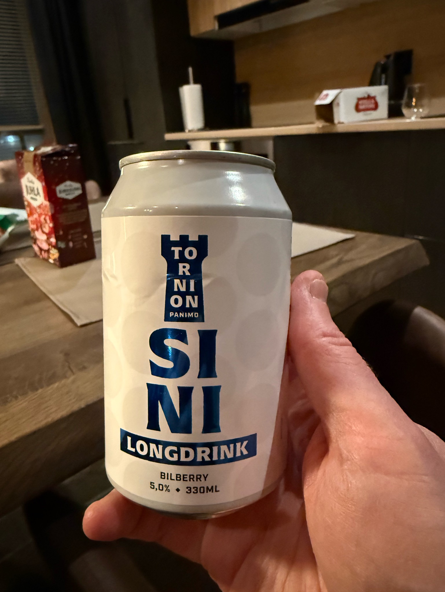 Sini Bilberry Longdrink, Finland