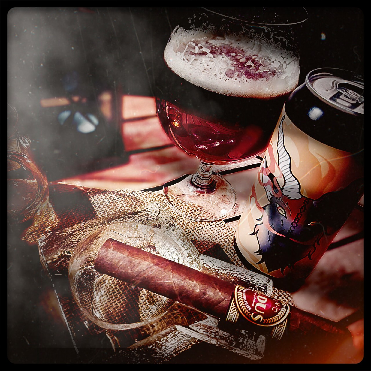 Älä Silitä Palavaa Pukkia, Panimo HIMO