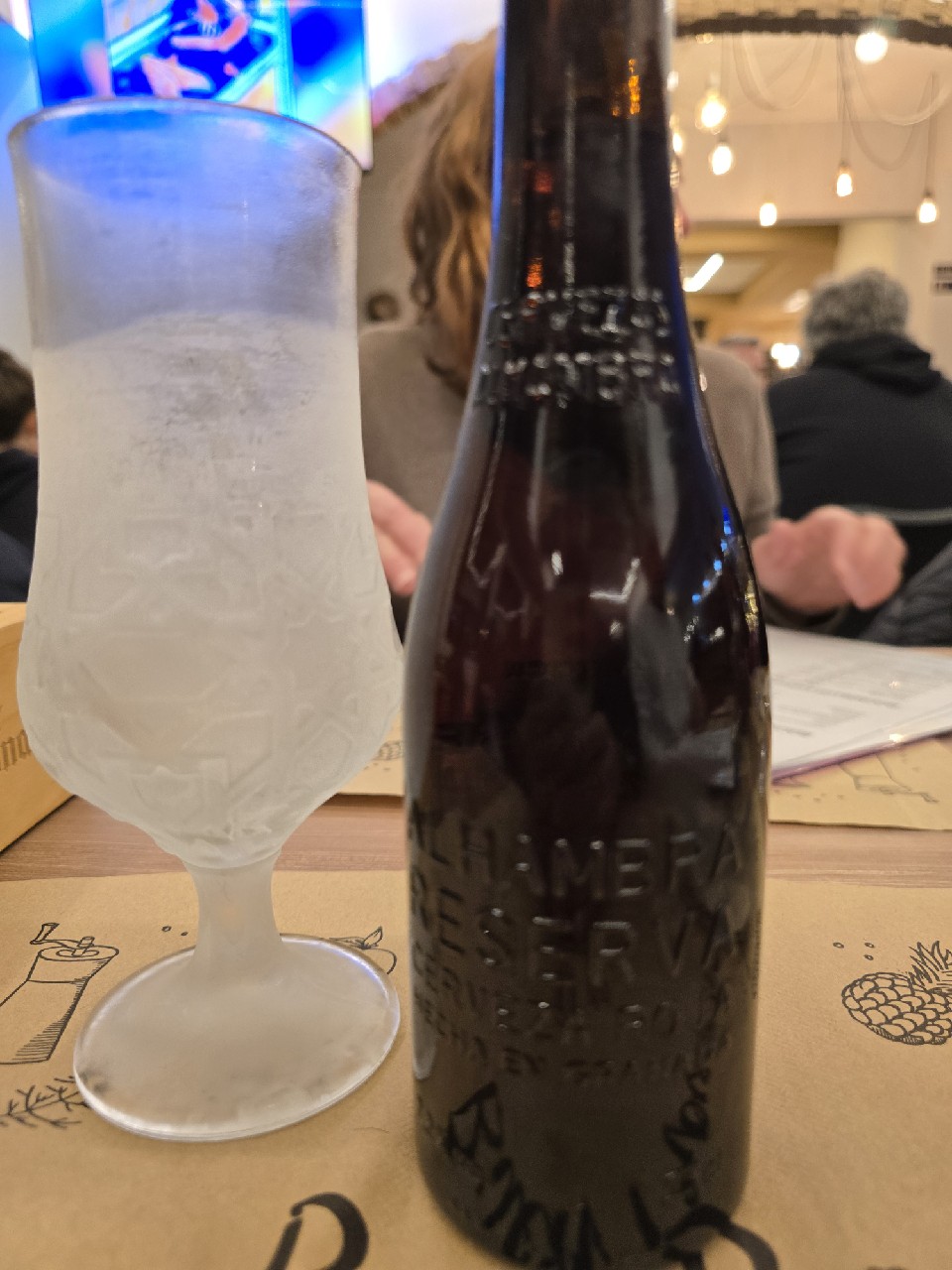 Alhambra Reserva Roja, Alhambra (Grupo Mahou-San Miguel)