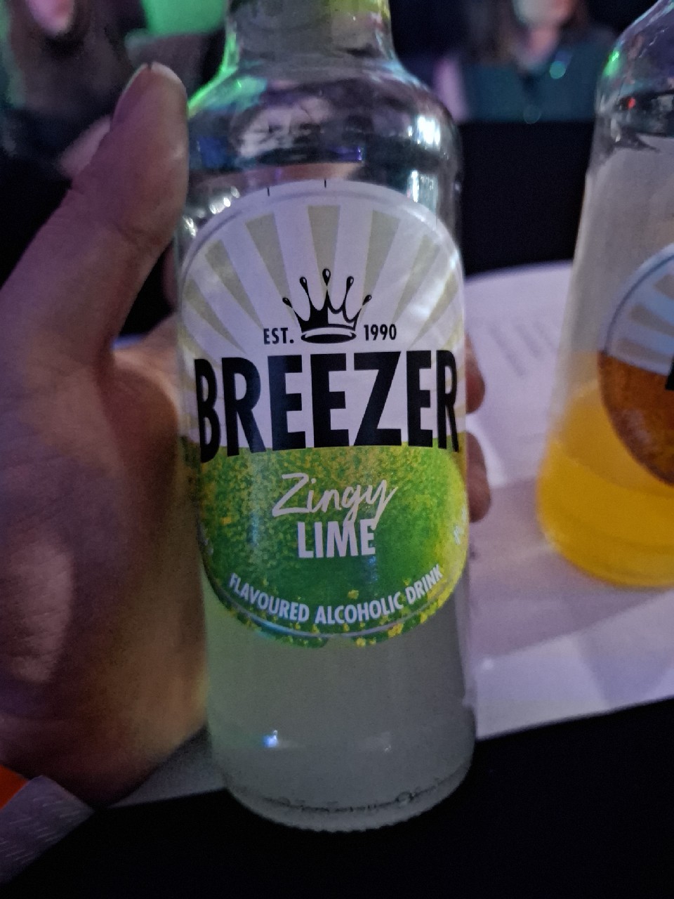 Breezer Zingy Lime, Bacardi