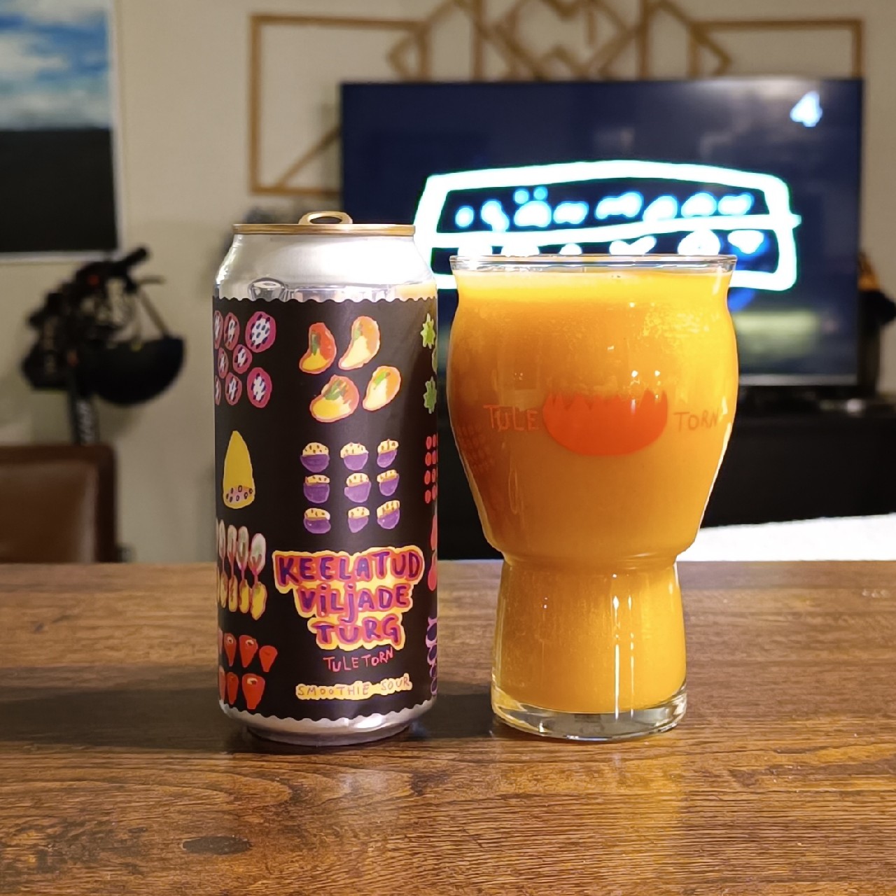 Keelatud Viljade Turg, Estonia