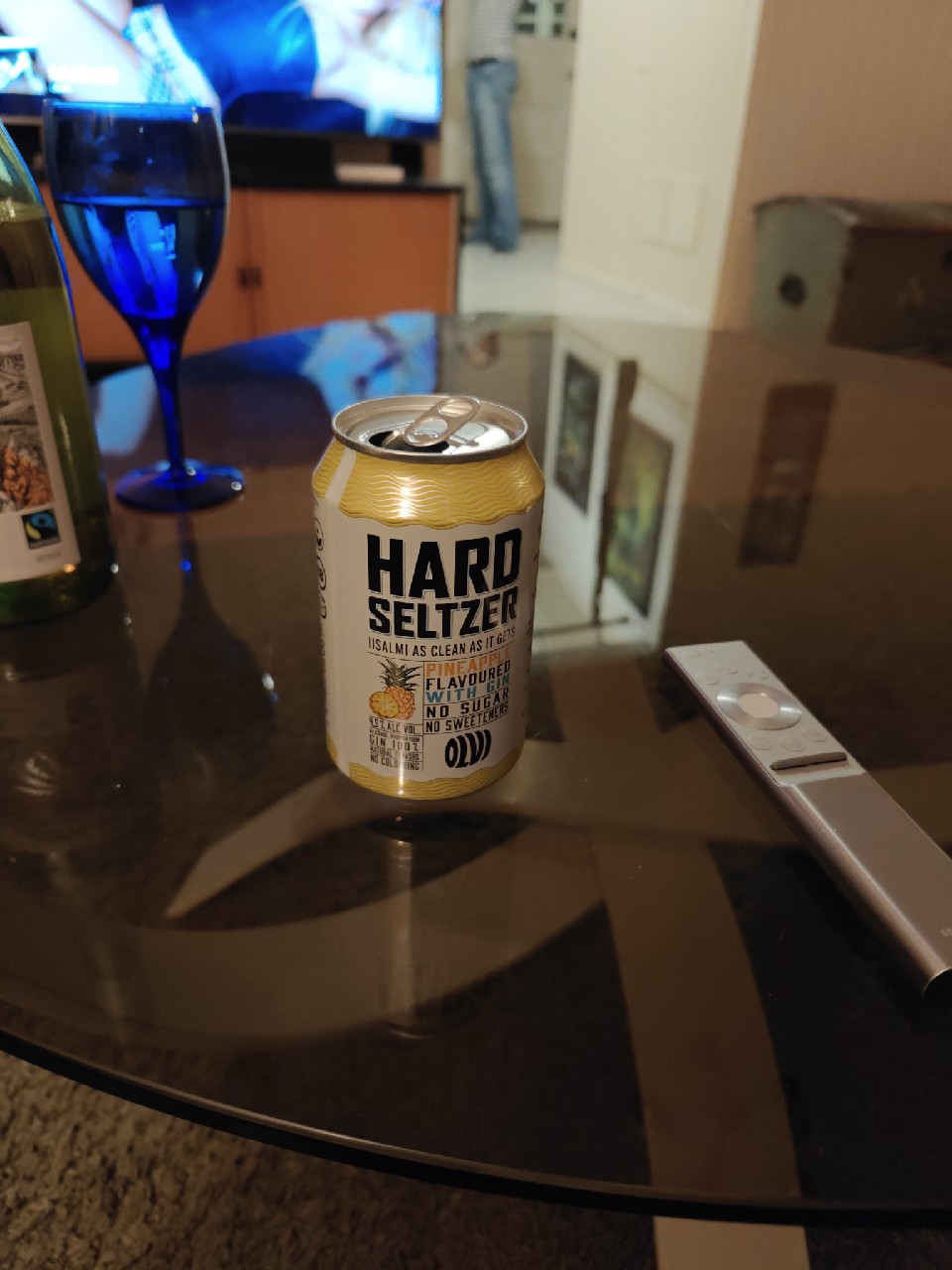 Hard Seltzer Gin & Pineapple, Finland