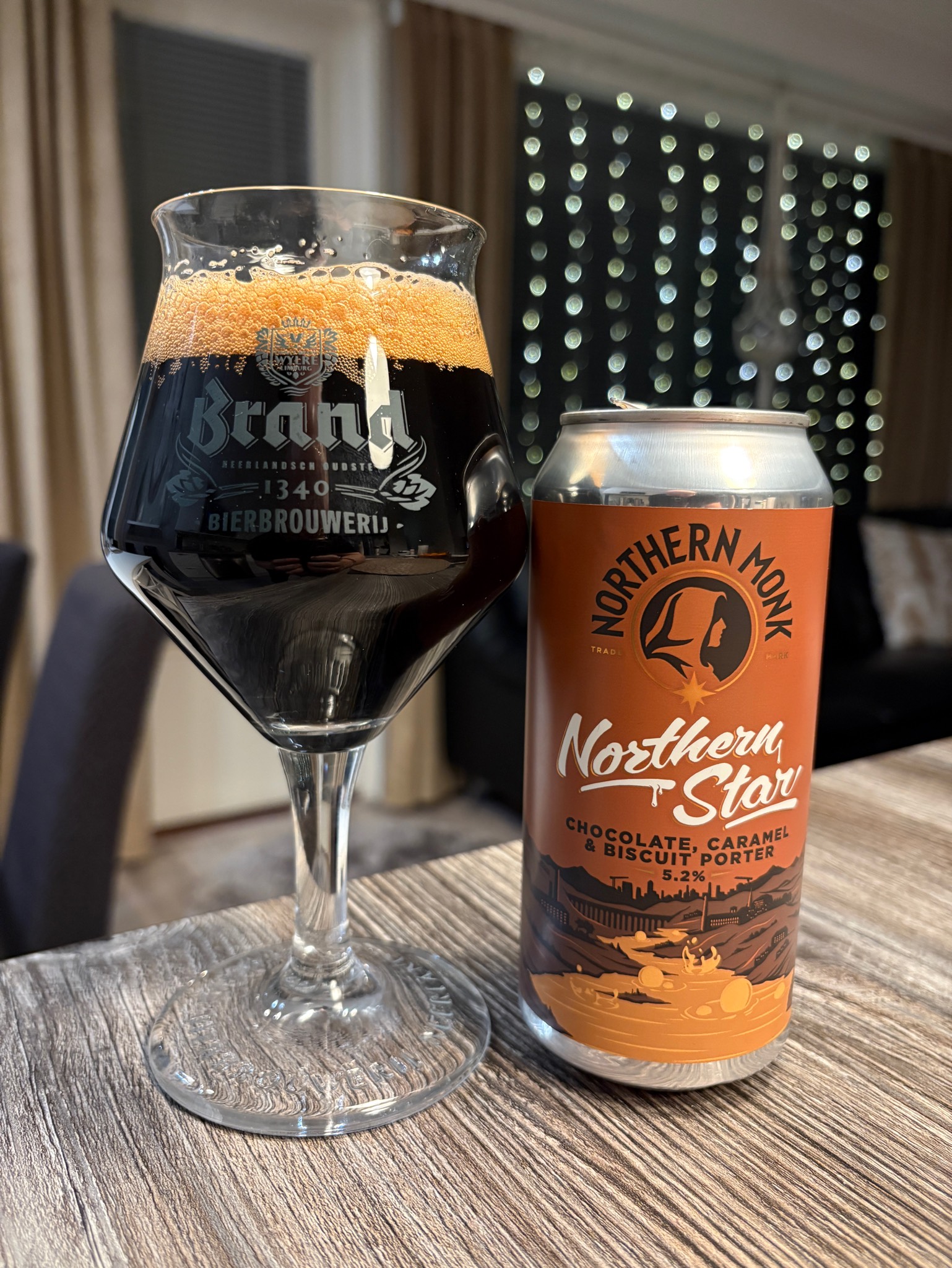 Northern Star: Chocolate, Caramel & Biscuit Porter, England