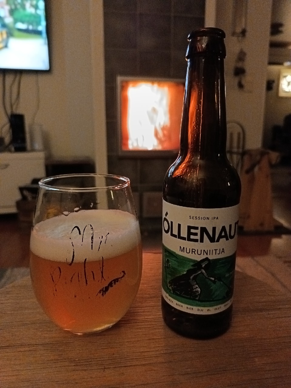 Muruniitja Pacific Ale, Õllenaut
