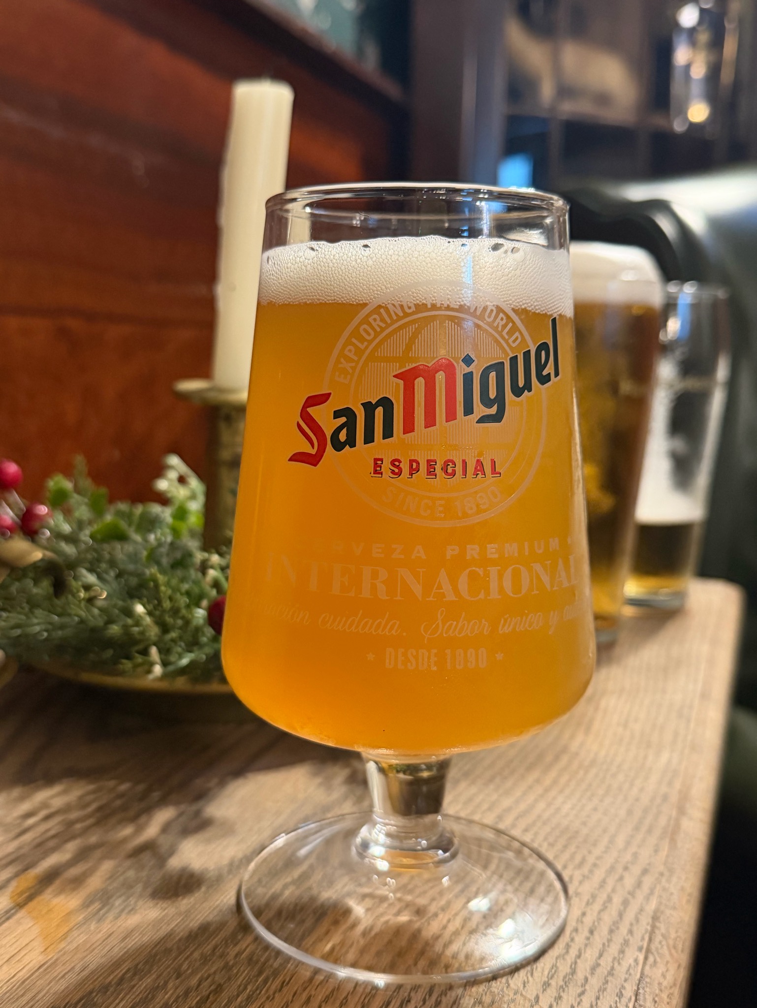 Erdinger Weißbier / Hefe-Weizen, Erdinger Weissbräu