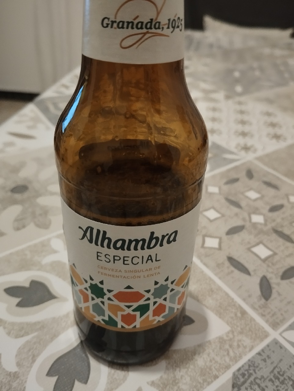 Alhambra Especial, Alhambra (Grupo Mahou-San Miguel)
