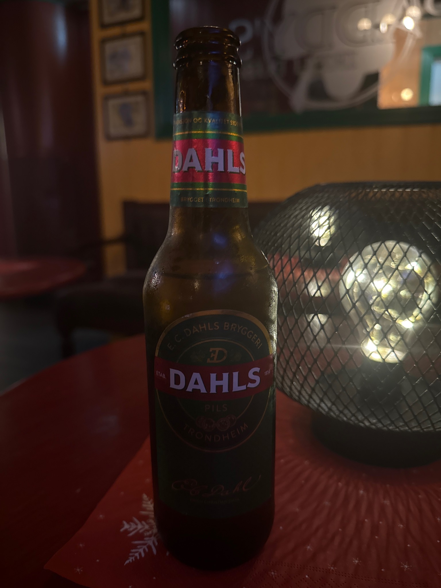Dahls Pilsner, E. C. Dahls Bryggeri