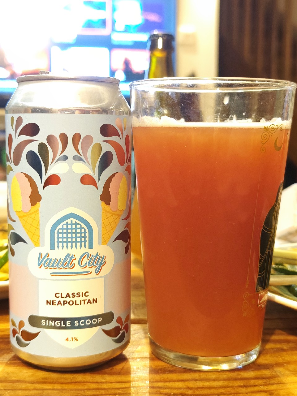 Single Scoop - Classic Neapolitan, Scotland