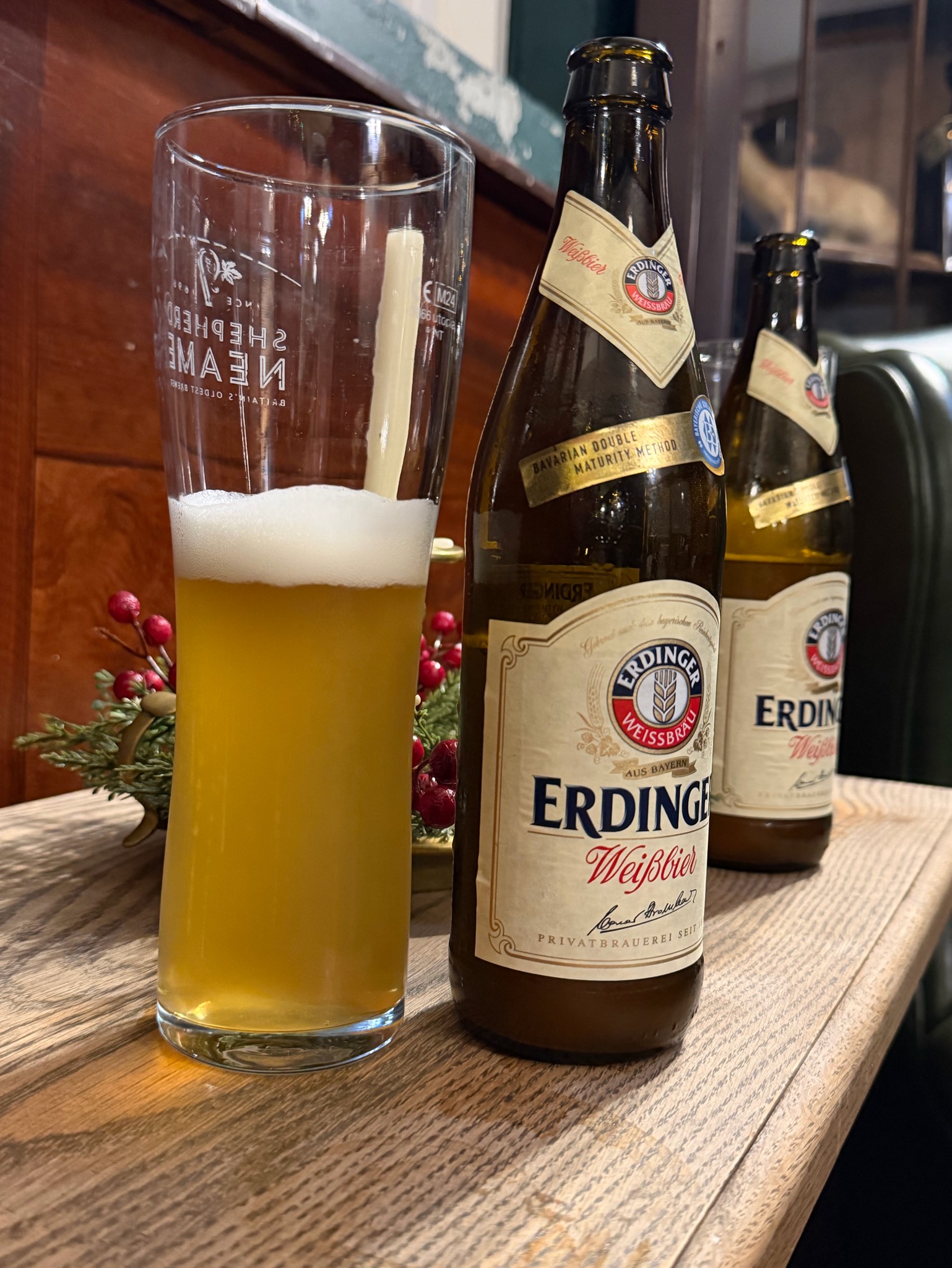 Erdinger Weißbier / Hefe-Weizen, Erdinger Weissbräu