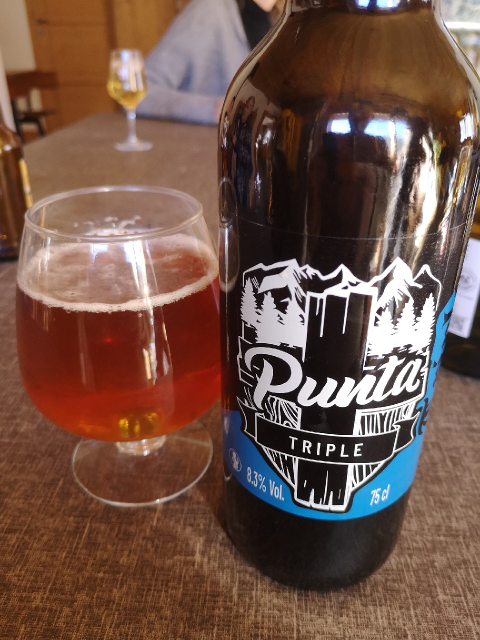 Punta Triple, Brasserie Des Terres Blanches (Punta)