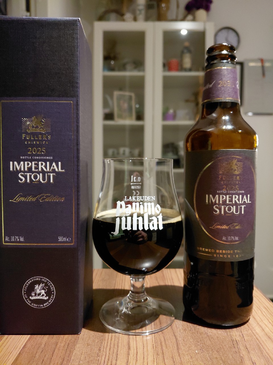 Imperial Stout, Fuller's Griffin Brewery (Asahi Breweries)