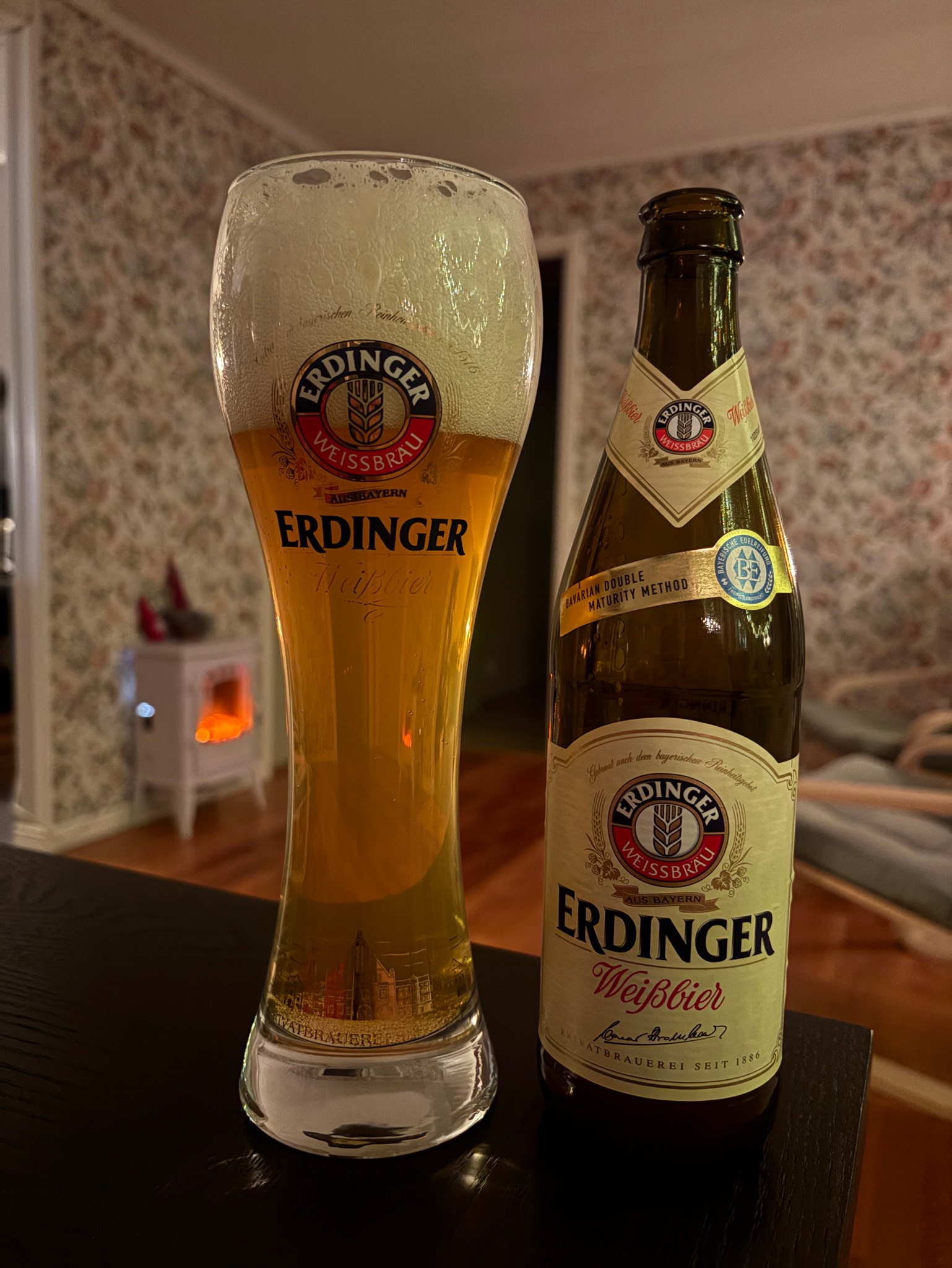 Erdinger Weißbier / Hefe-Weizen, Erdinger Weissbräu