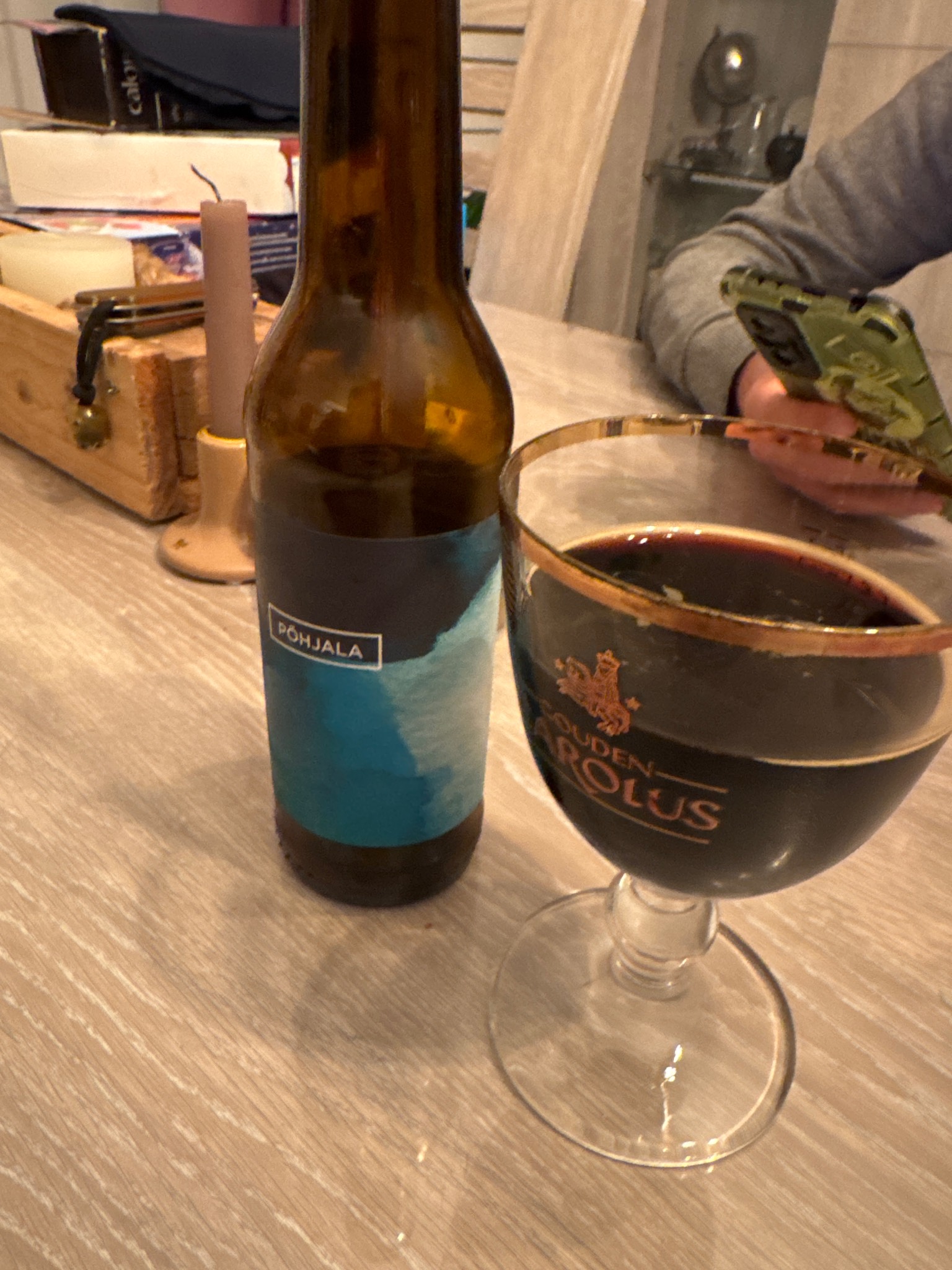 Cocobänger, Estonia