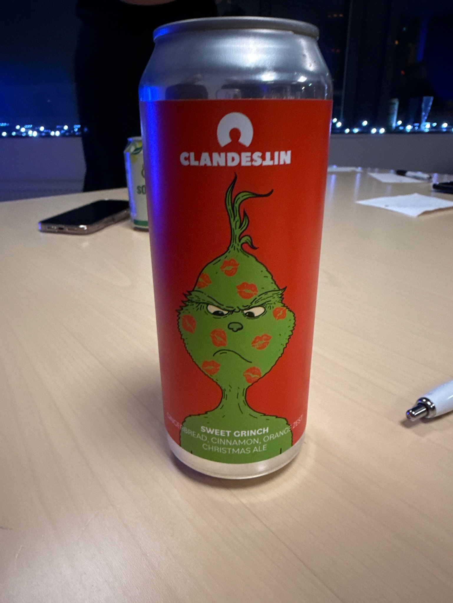 Sweet Grinch, Clandestin Beer