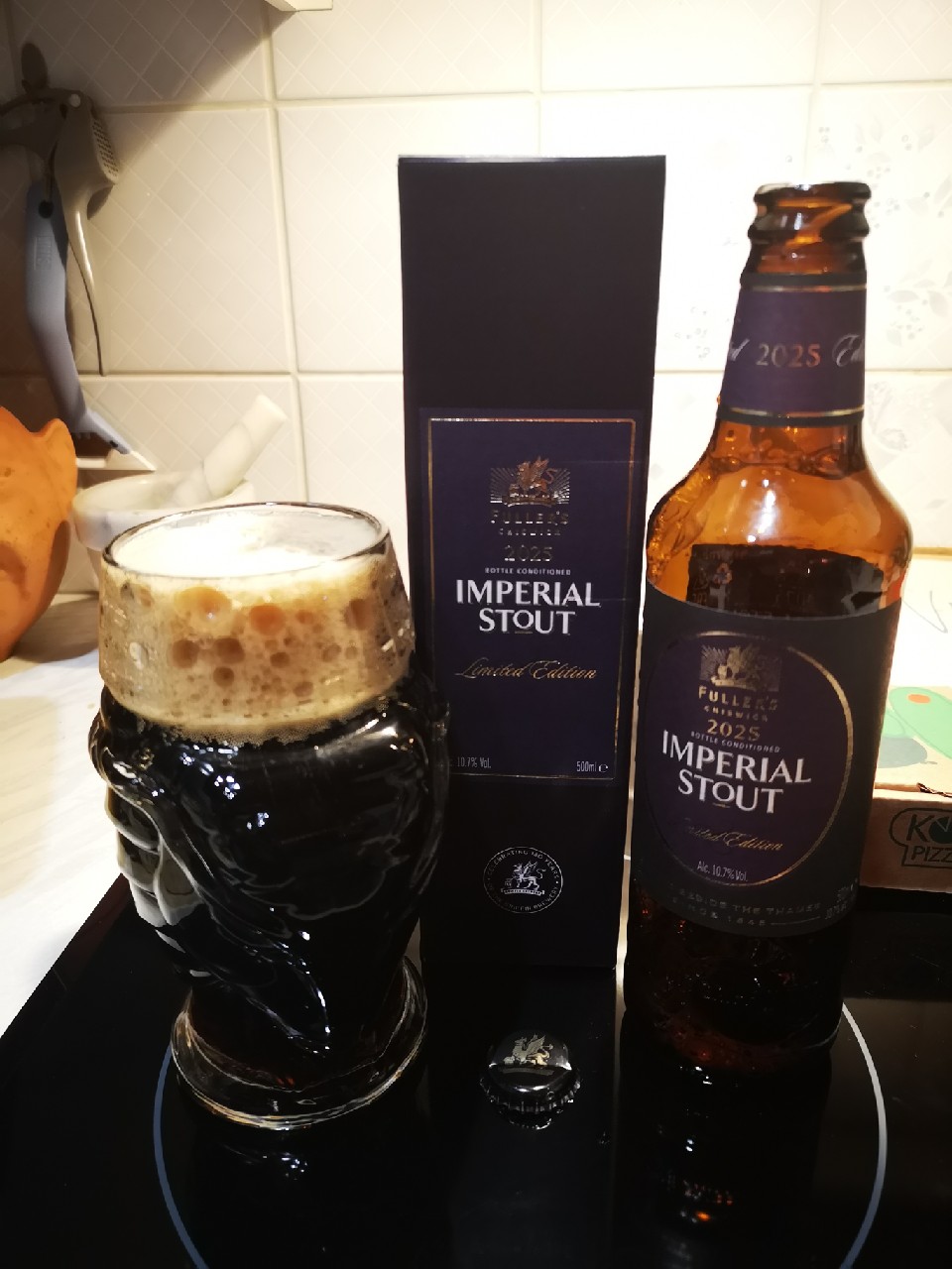 Imperial Stout, Fuller's Griffin Brewery (Asahi Breweries)