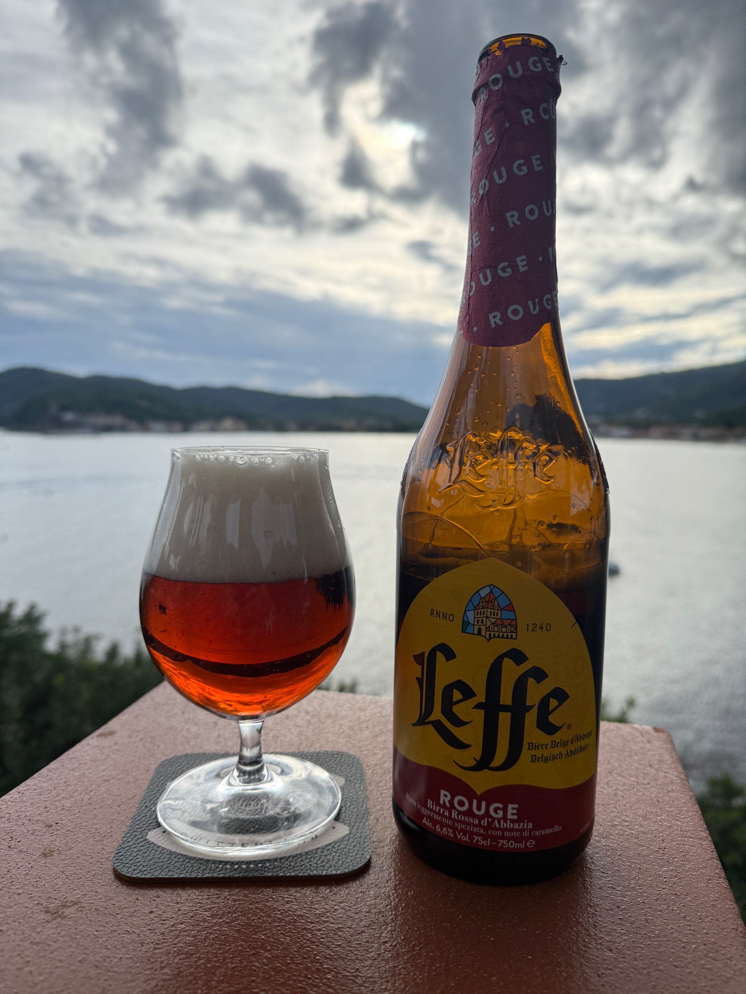 Leffe Rouge, Belgium