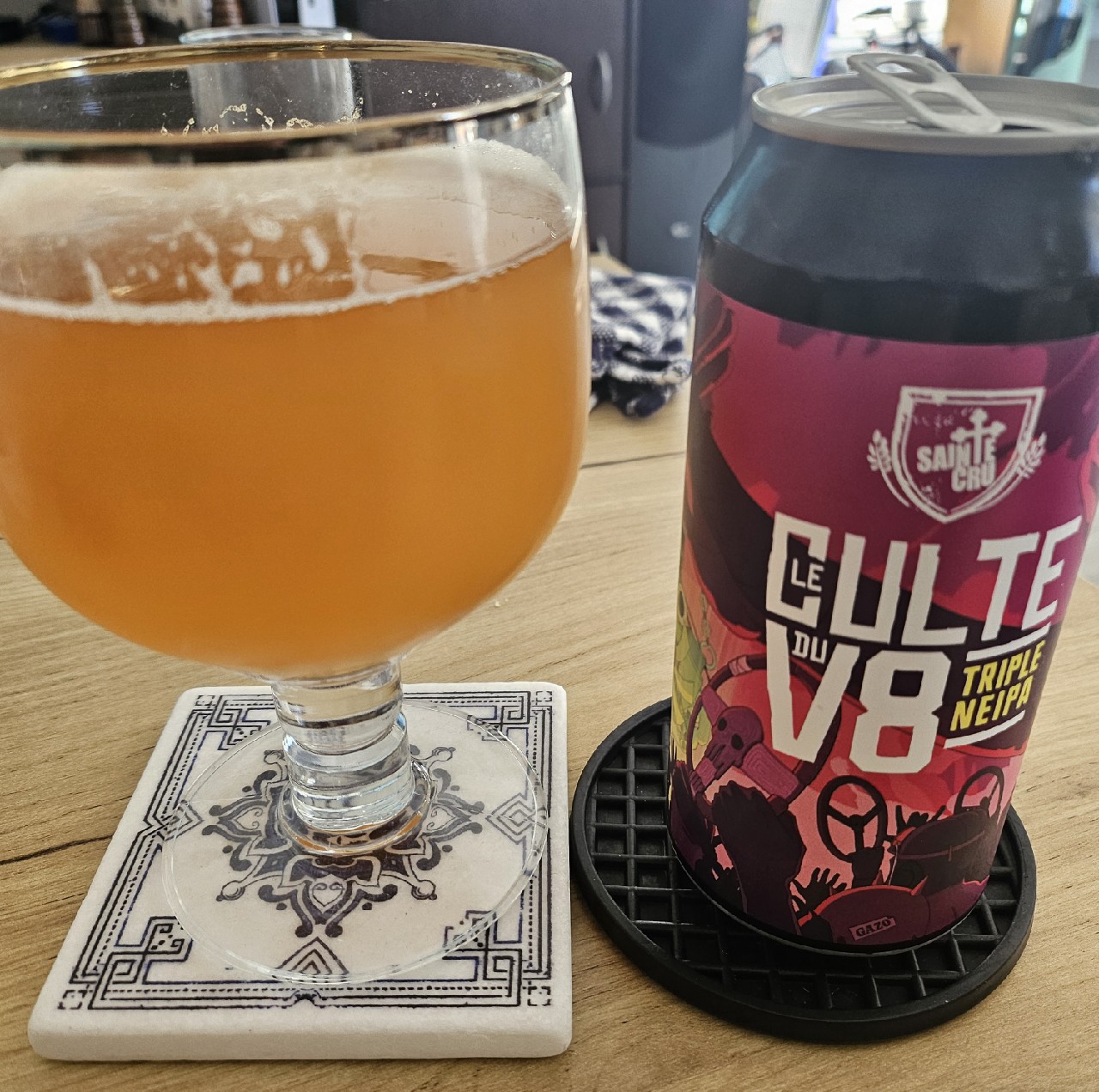 Le culte du V8, Brasserie Sainte Cru