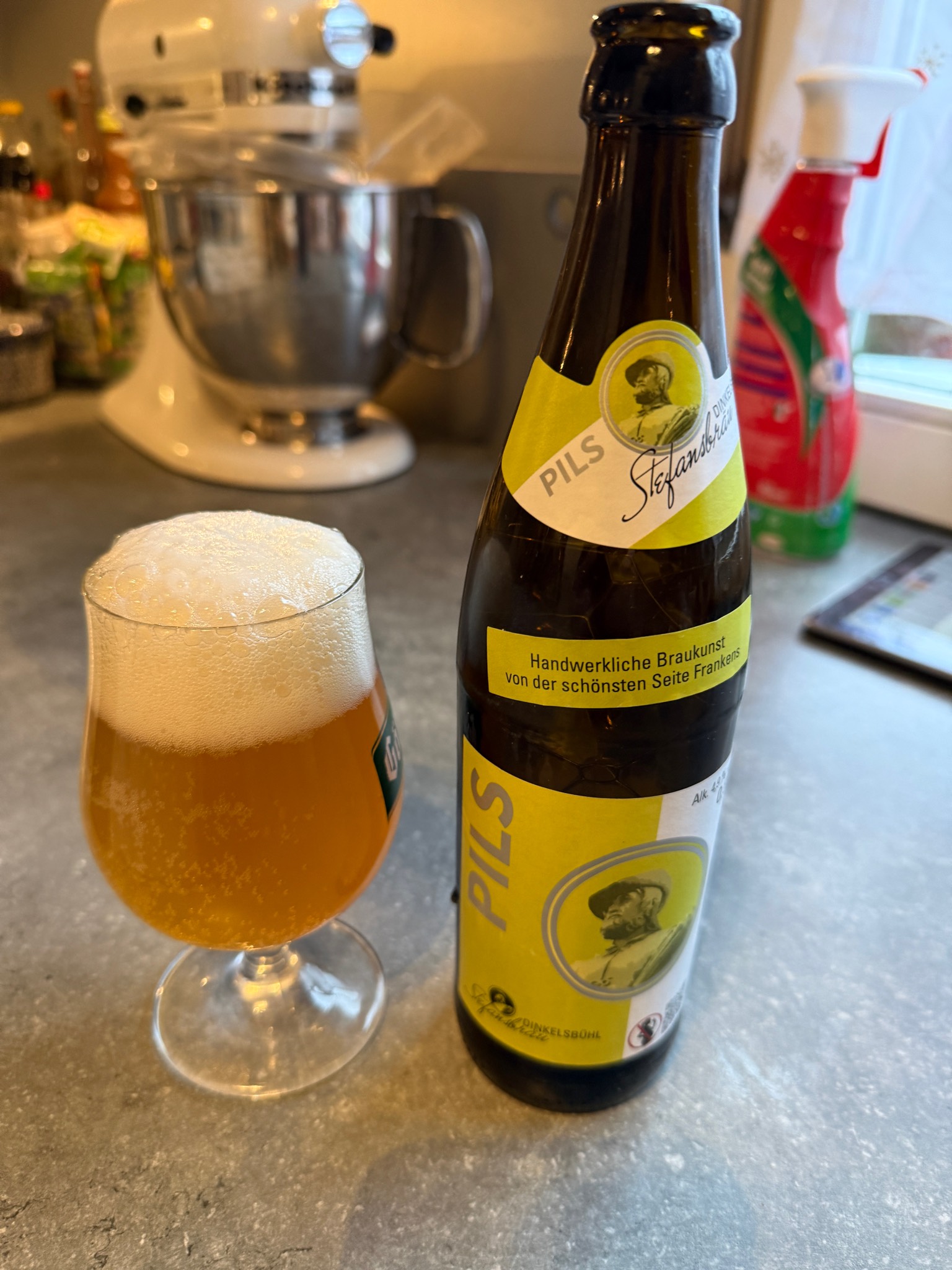 Stefansbräu Pils, Stefansbräu - Dinkelbrauer